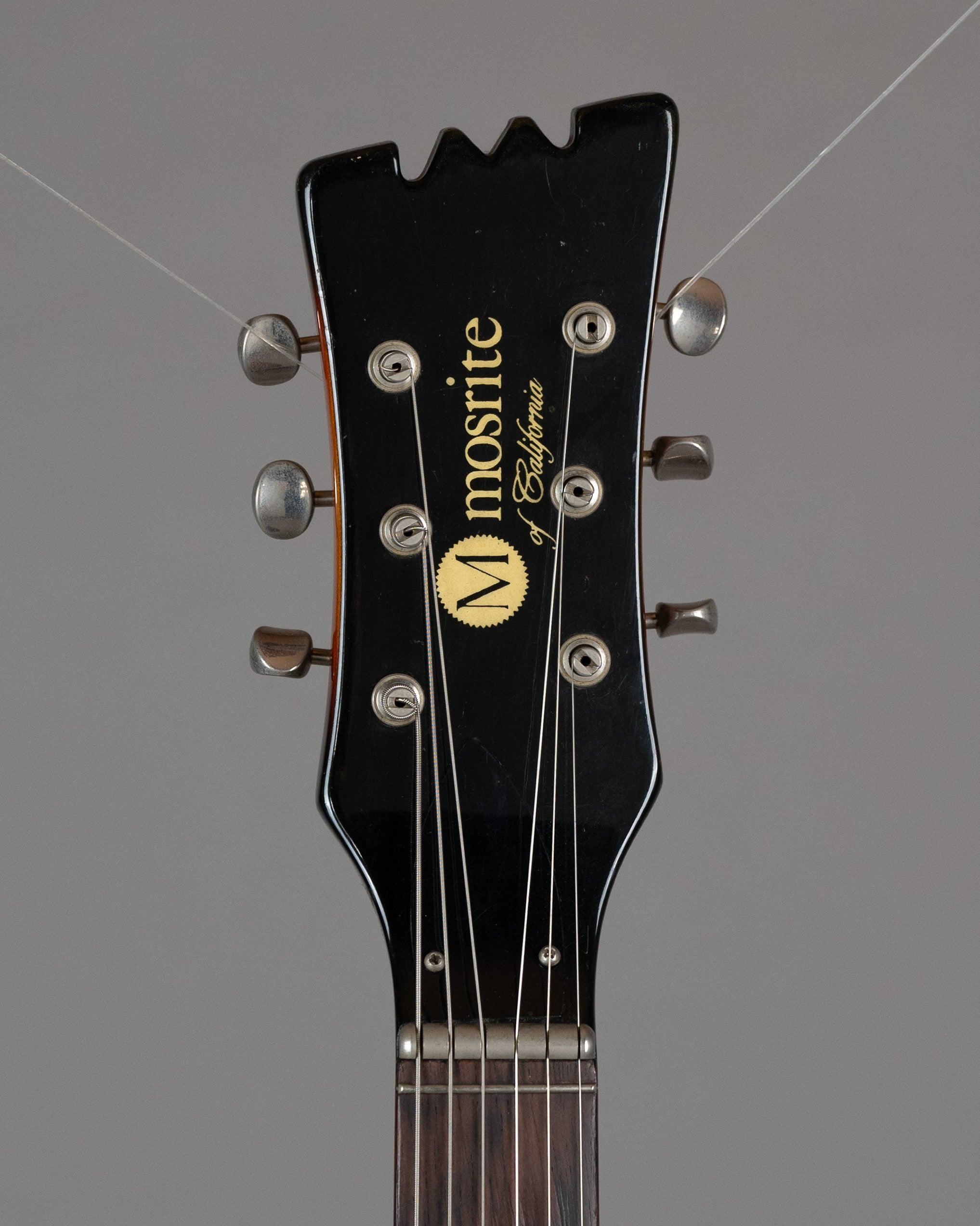 1967 Mosrite Celebrity III (Japan, Sunburst, HSC)
