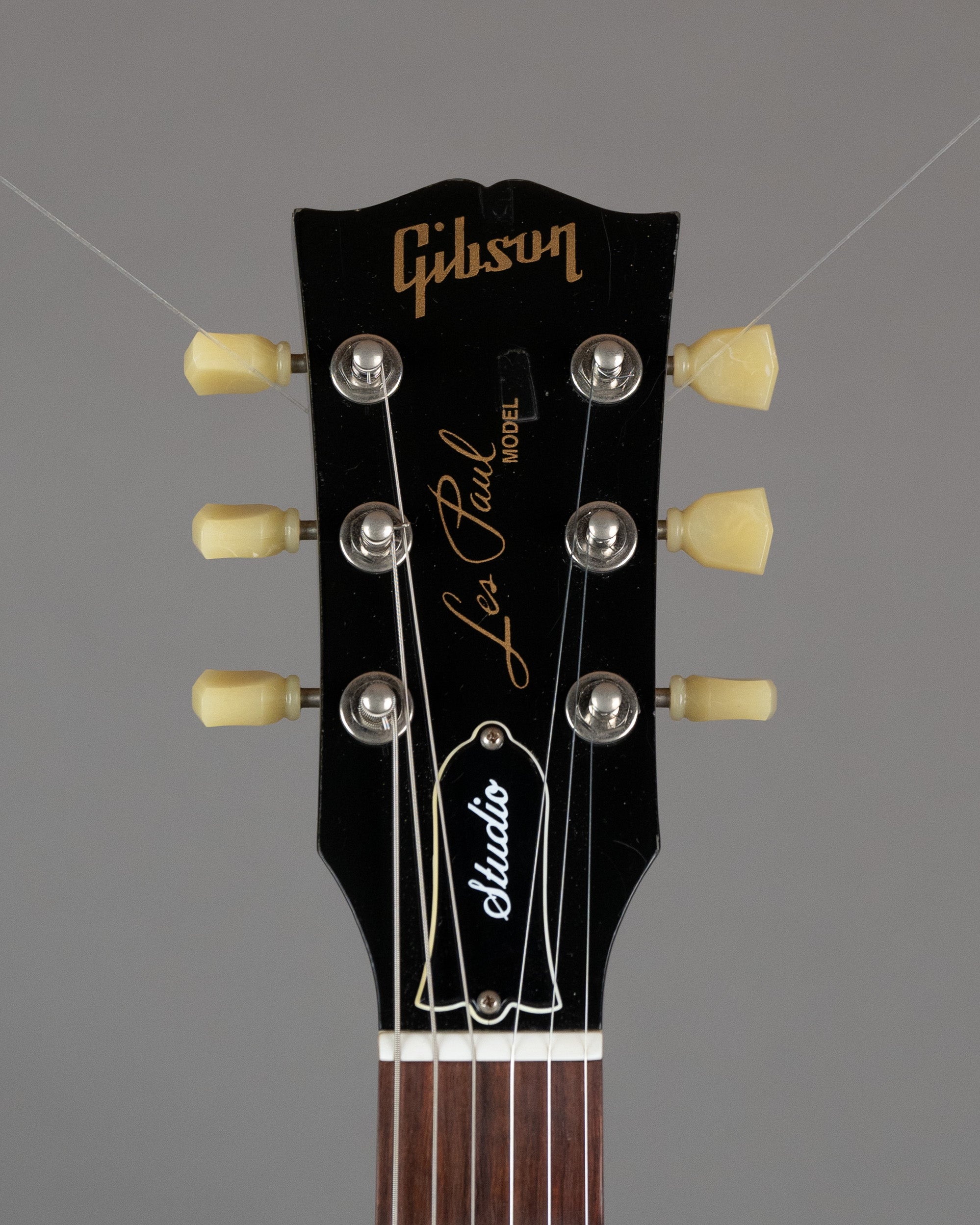 2012 Gibson Les Paul Studio (USA, Silver Pearl, Gig Bag)
