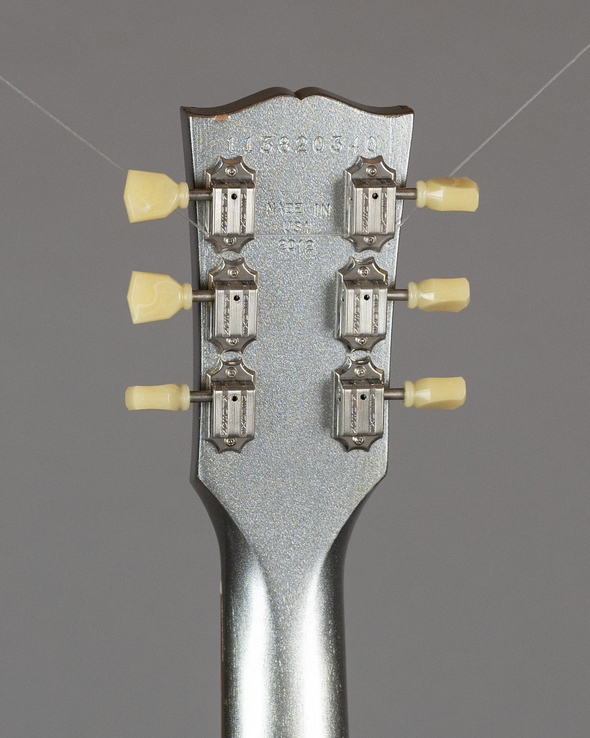 2012 Gibson Les Paul Studio (USA, Silver Pearl, Gig Bag)