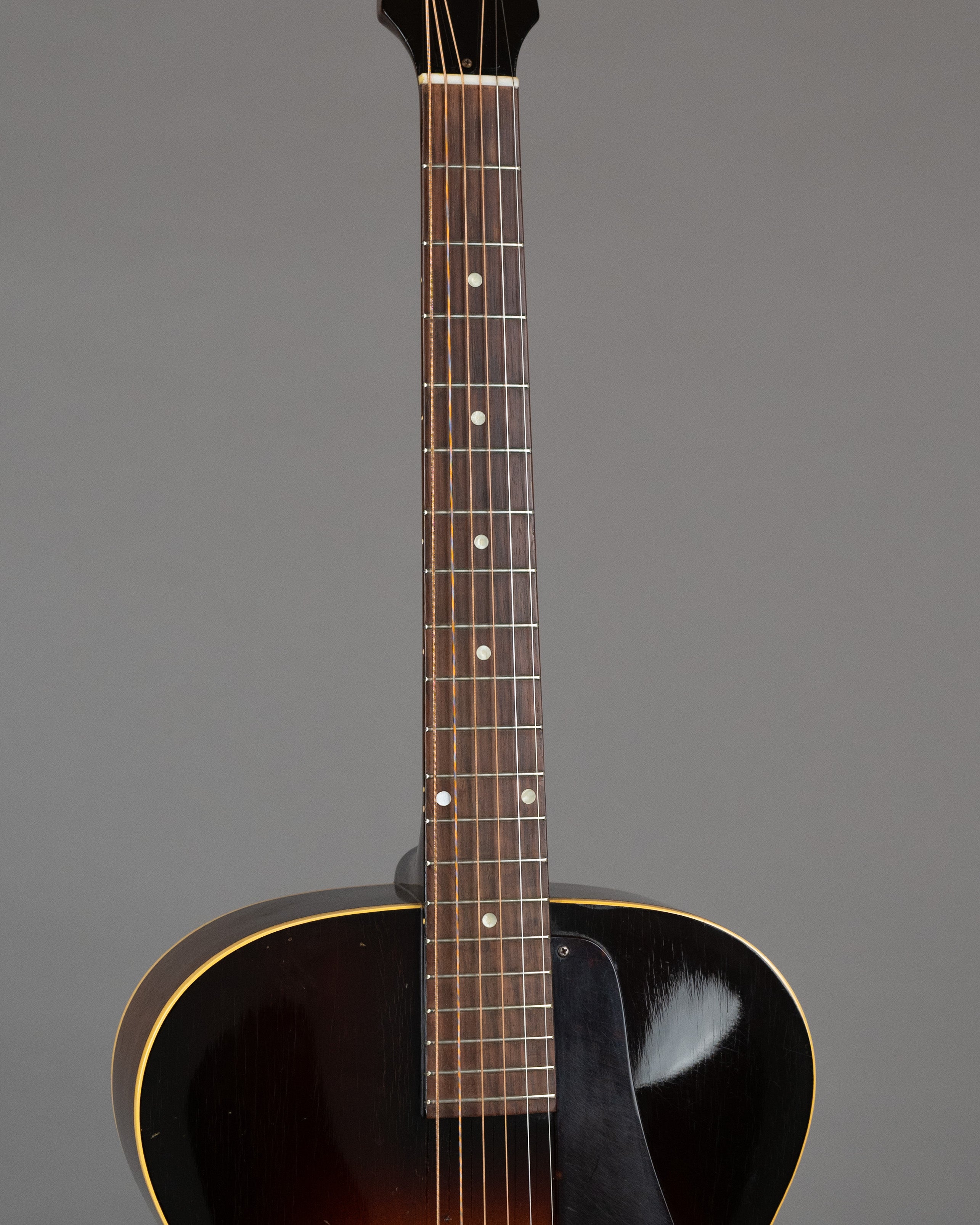 c1950 Gibson L-48 (USA, Sunburst, Pasteboard Case)