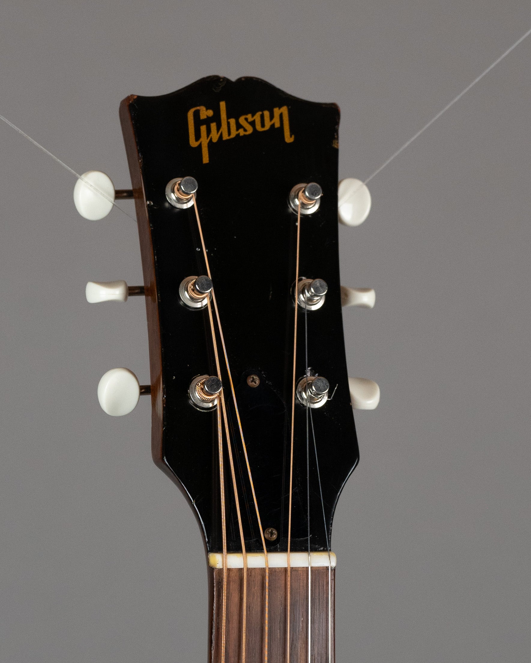 c1950 Gibson L-48 (USA, Sunburst, Pasteboard Case)