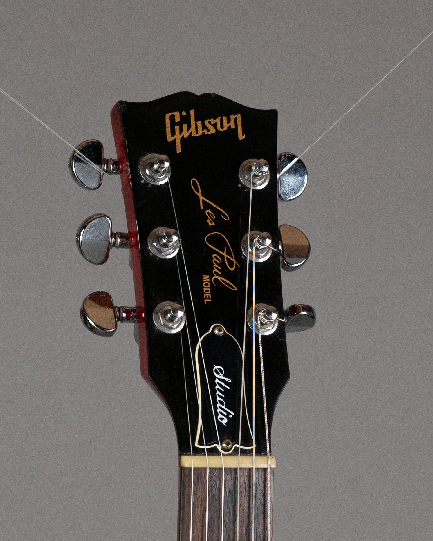 2011 Gibson Les Paul Studio (USA, Left Handed, Wine Red, Gibson Gig Bag)