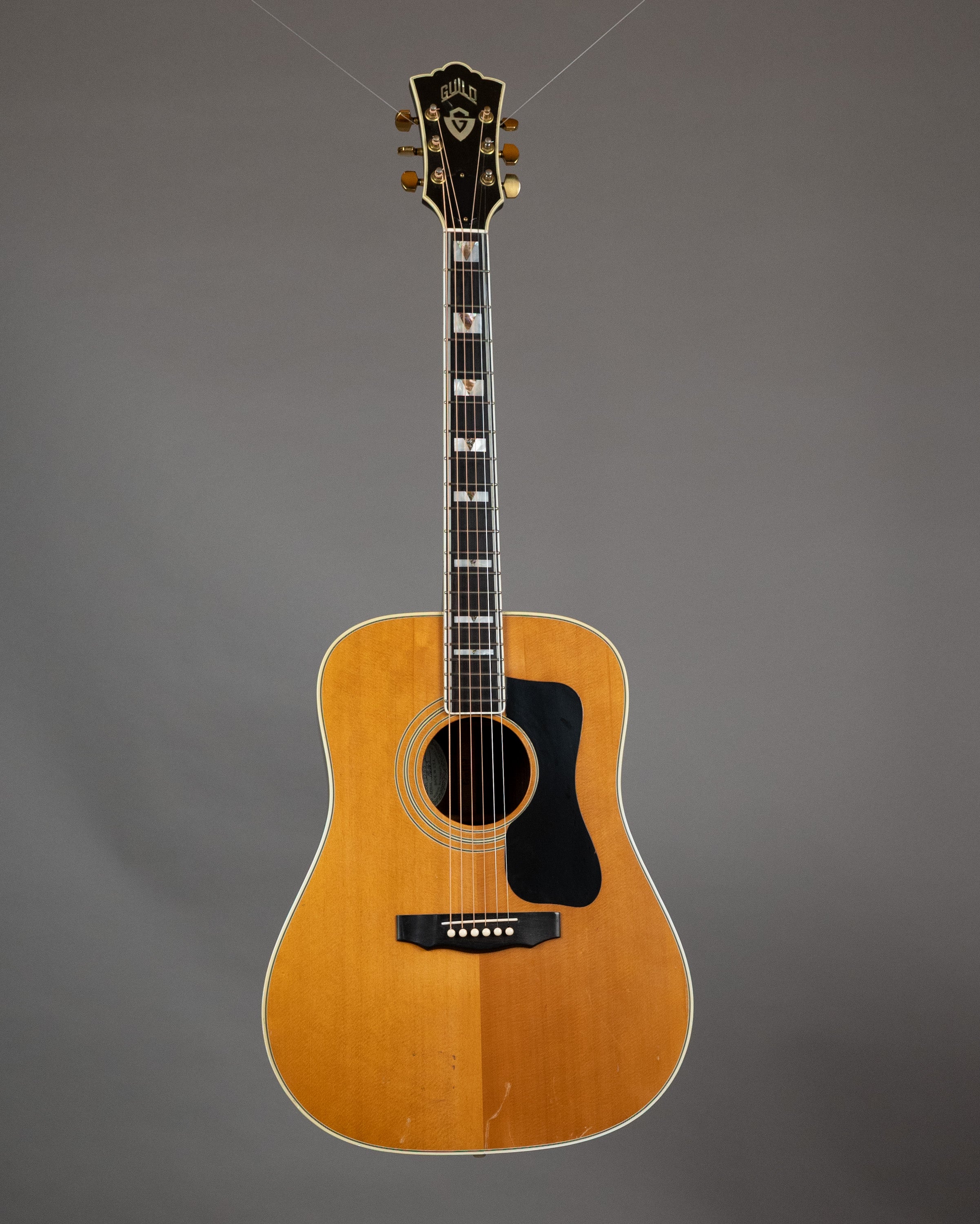 1979 Guild D-55 NT (USA, Natural Gloss, OHSC)