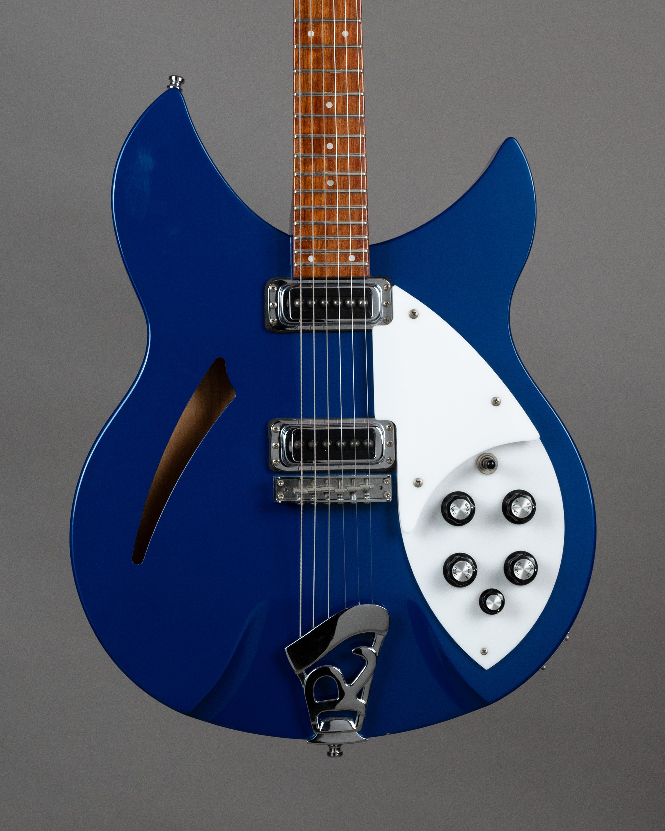 2002 Rickenbacker 330 (USA, Azureglo, OHSC)