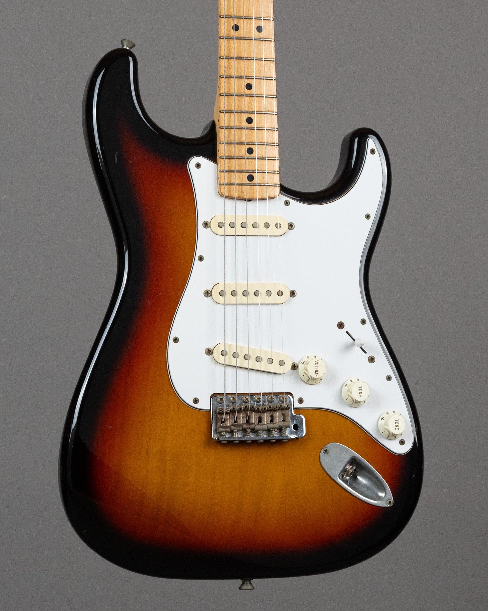 2002 Fender ST-43 Stratocaster (Japan, Sunburst)*