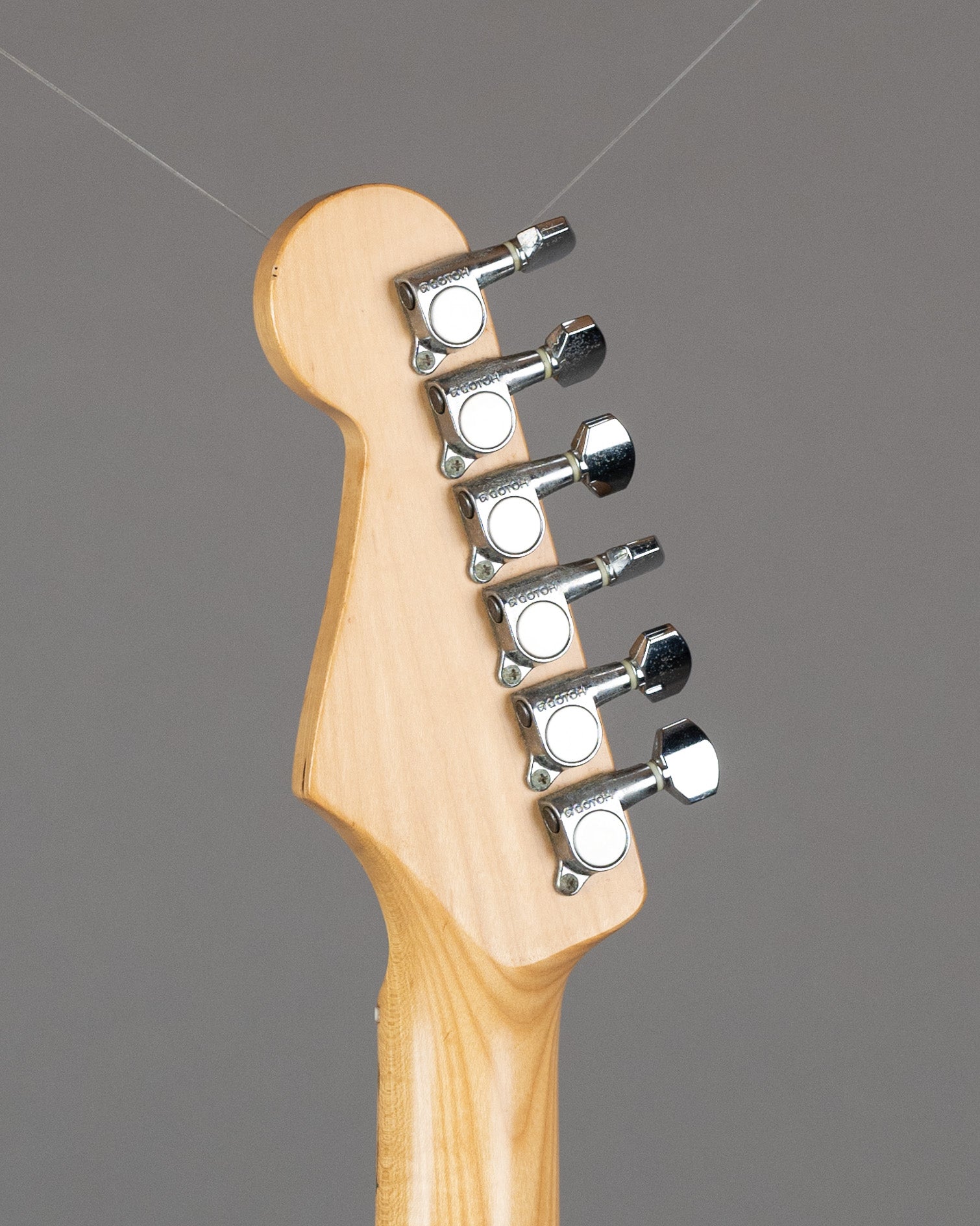 2002 Fender ST-43 Stratocaster (Japan, Sunburst)*