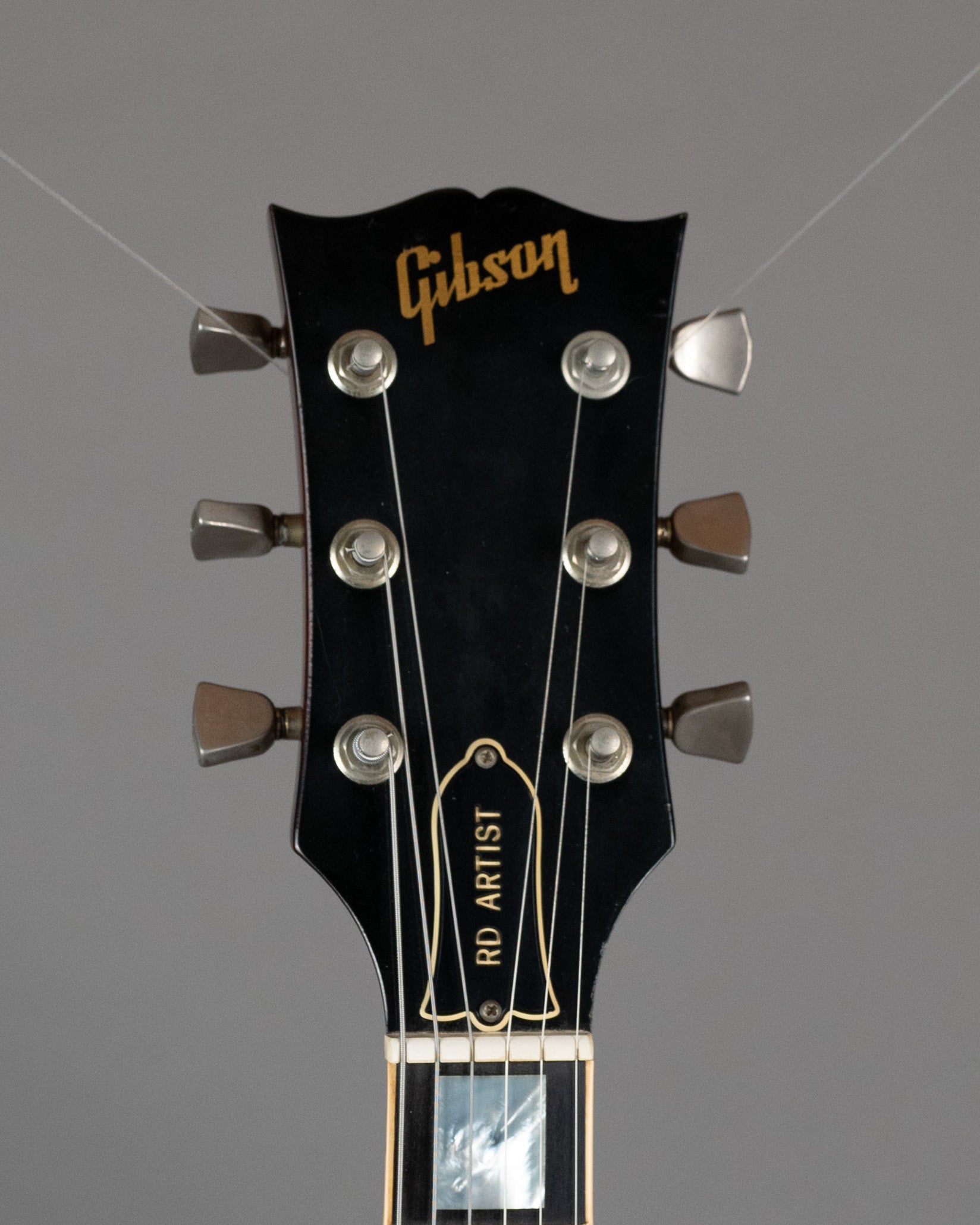 1982 Gibson RD Artist CMT (USA, Heritage Cherry Sunburst, OHSC)