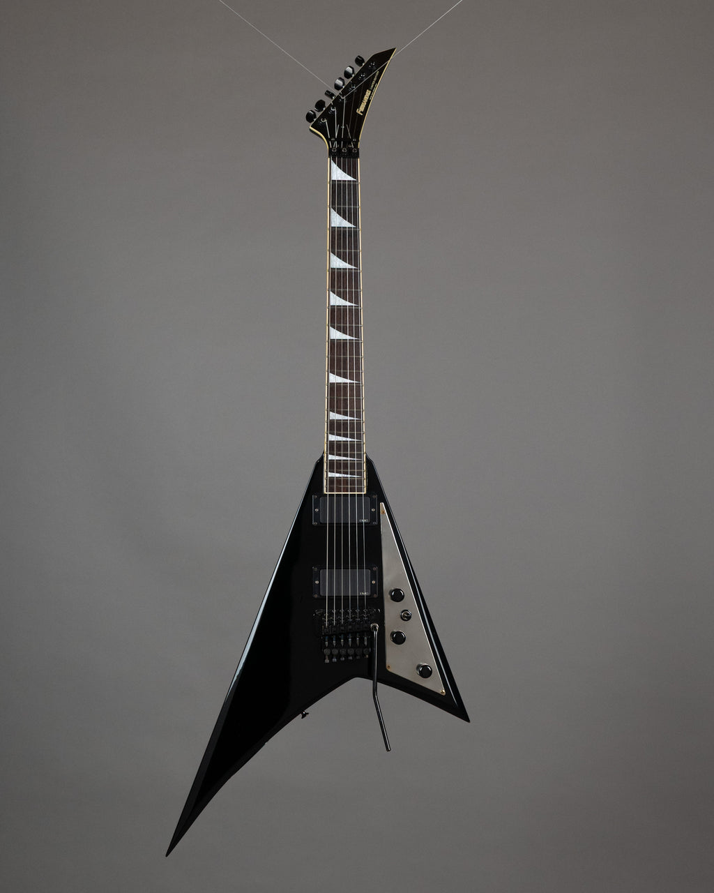 c1980s Fernandes JS-100BK (Japan, Black, Gig Bag)