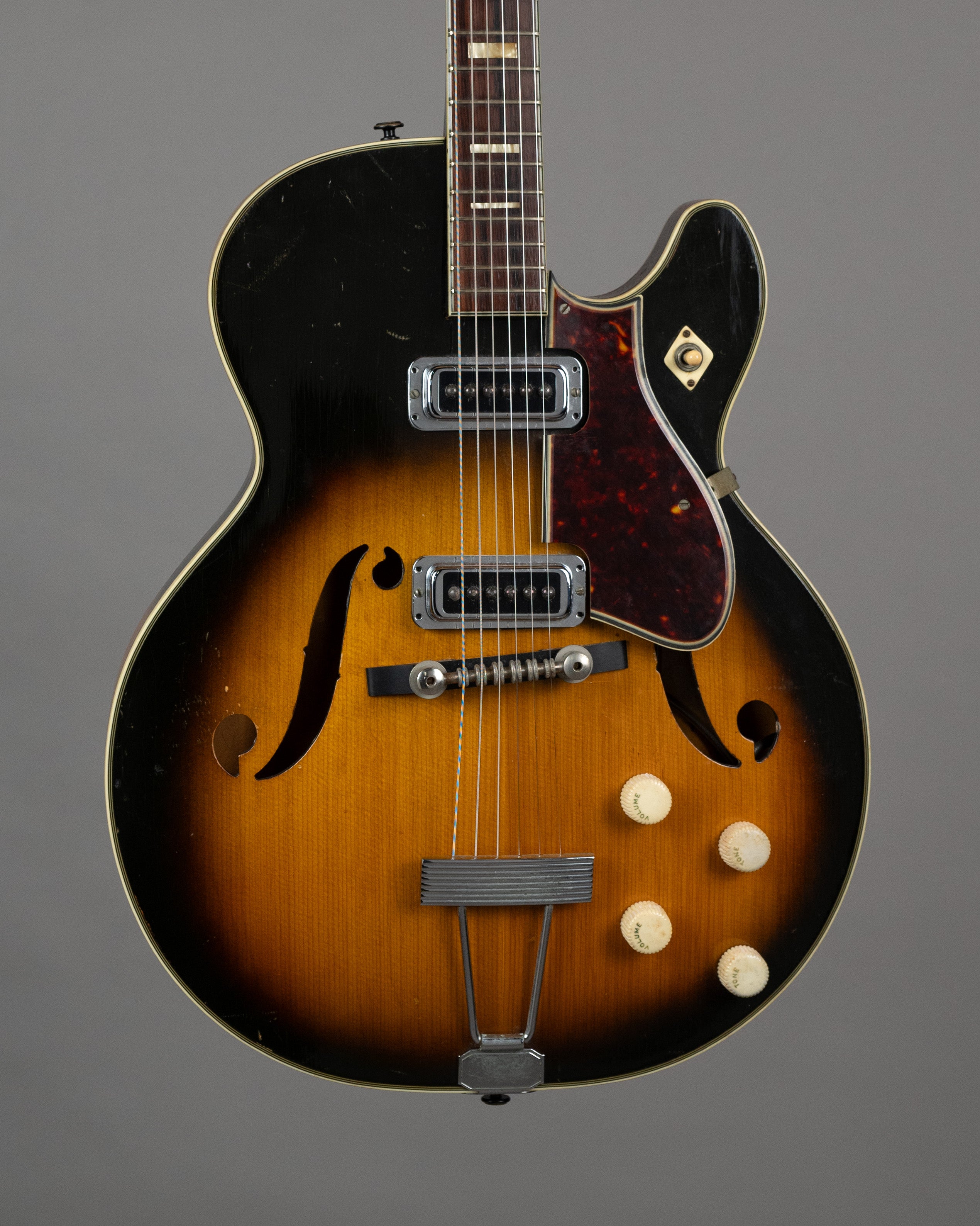 c1960 Harmony H70 Meteor (USA, Sunburst)