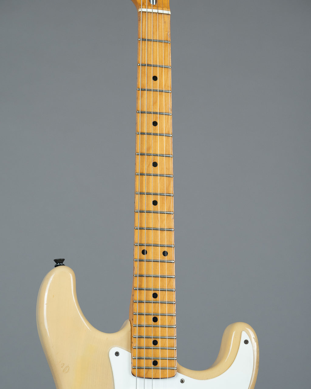 c1980 El Maya Artist Model Stratocaster (Japan, Blonde)