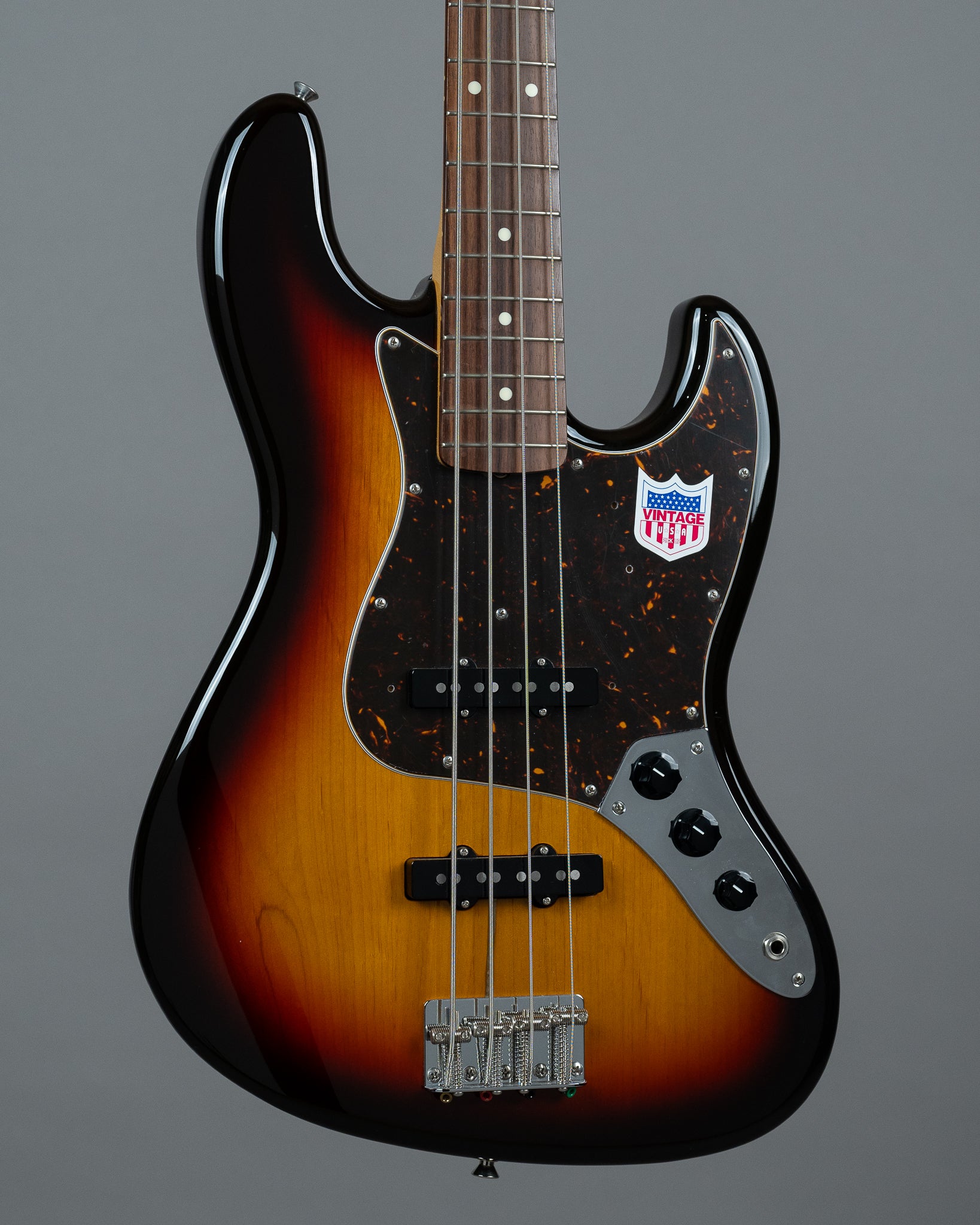 2017 Fender Classic '60s Jazz Bass (Japan, USA Pickups, Sunburst)