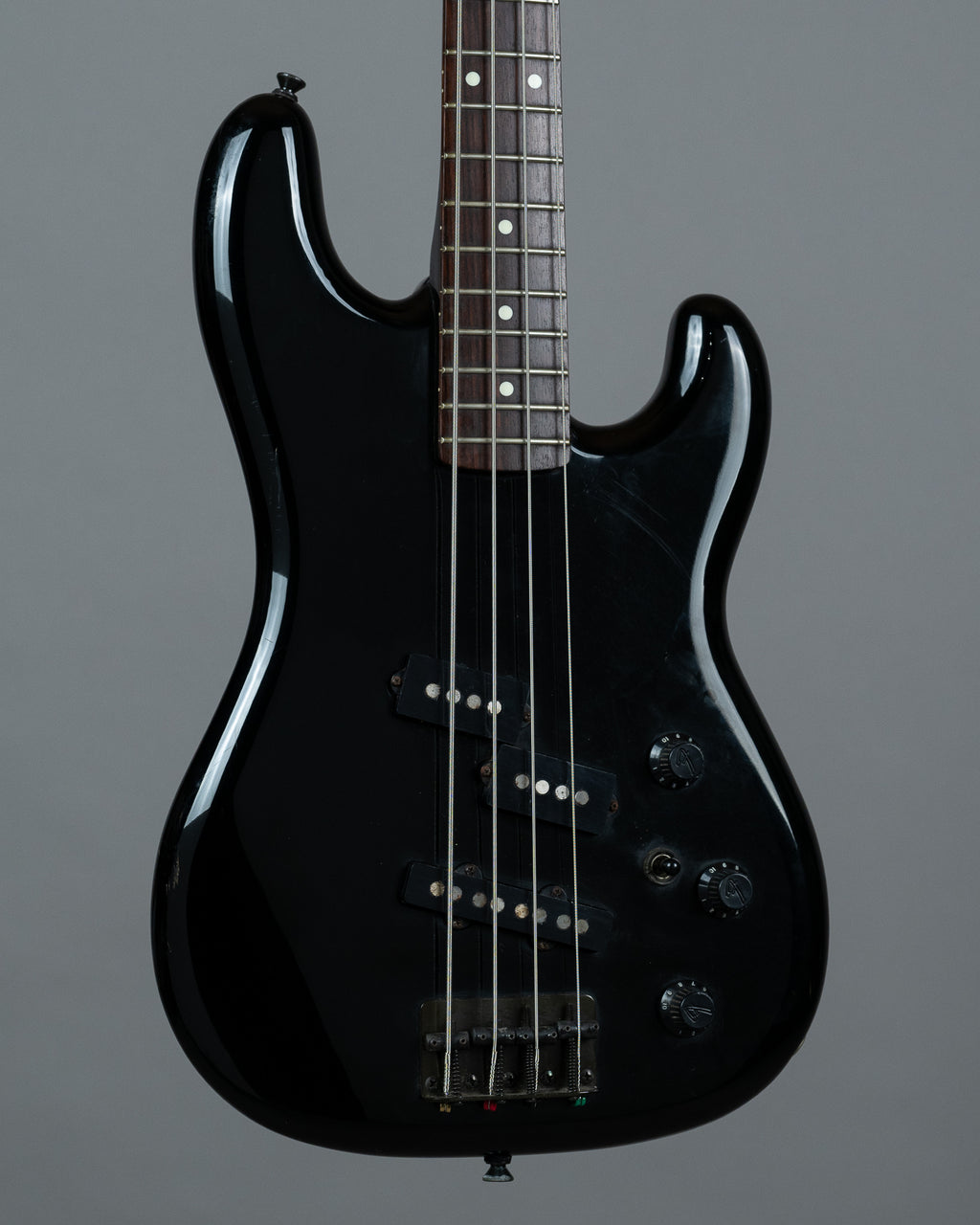 1985 Fender PJ-535 'Boxer' Jazz Bass Special (Japan, Medium Scale, Black)