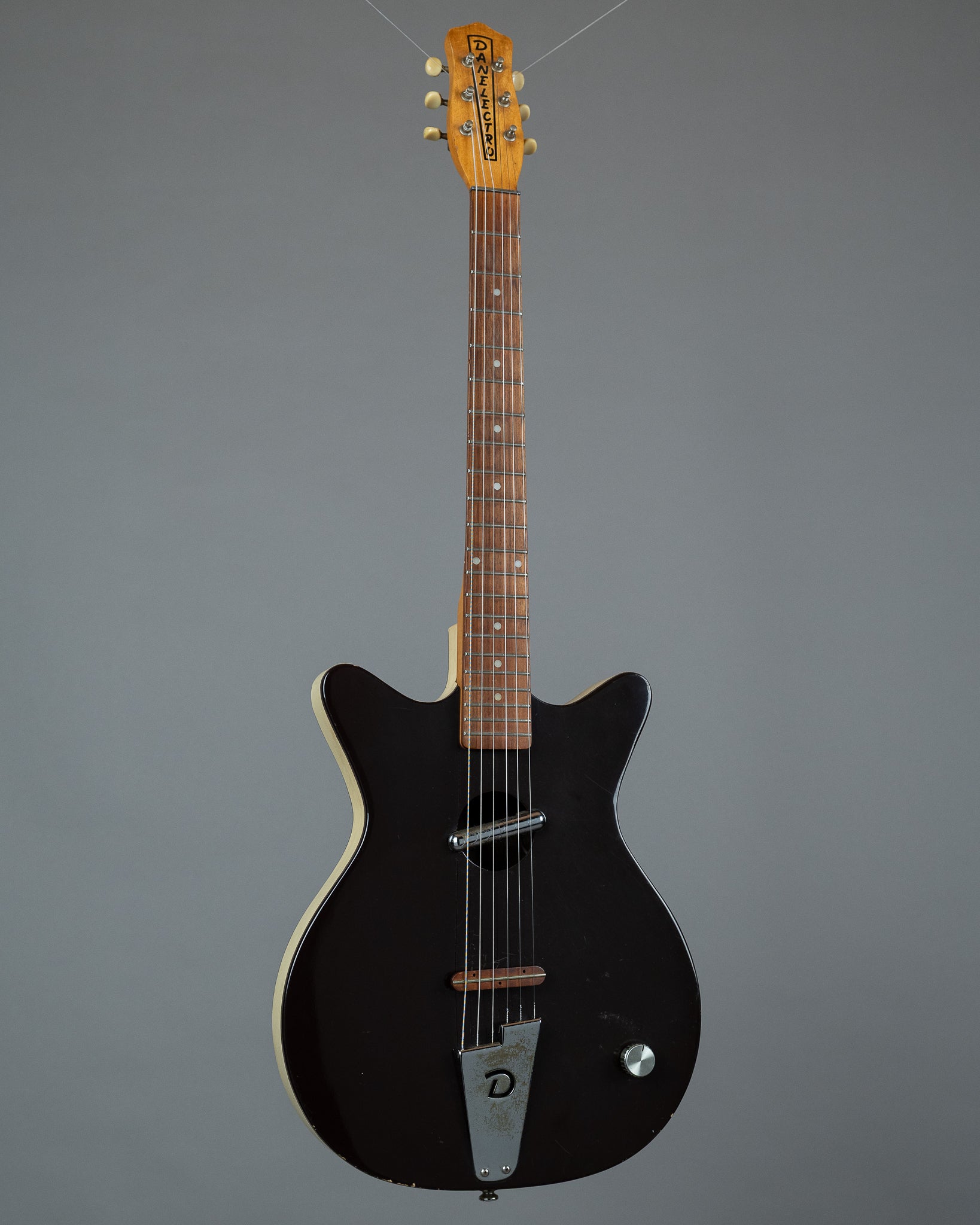 c1990s Danelectro Convertible (Korea, Seal Brown)