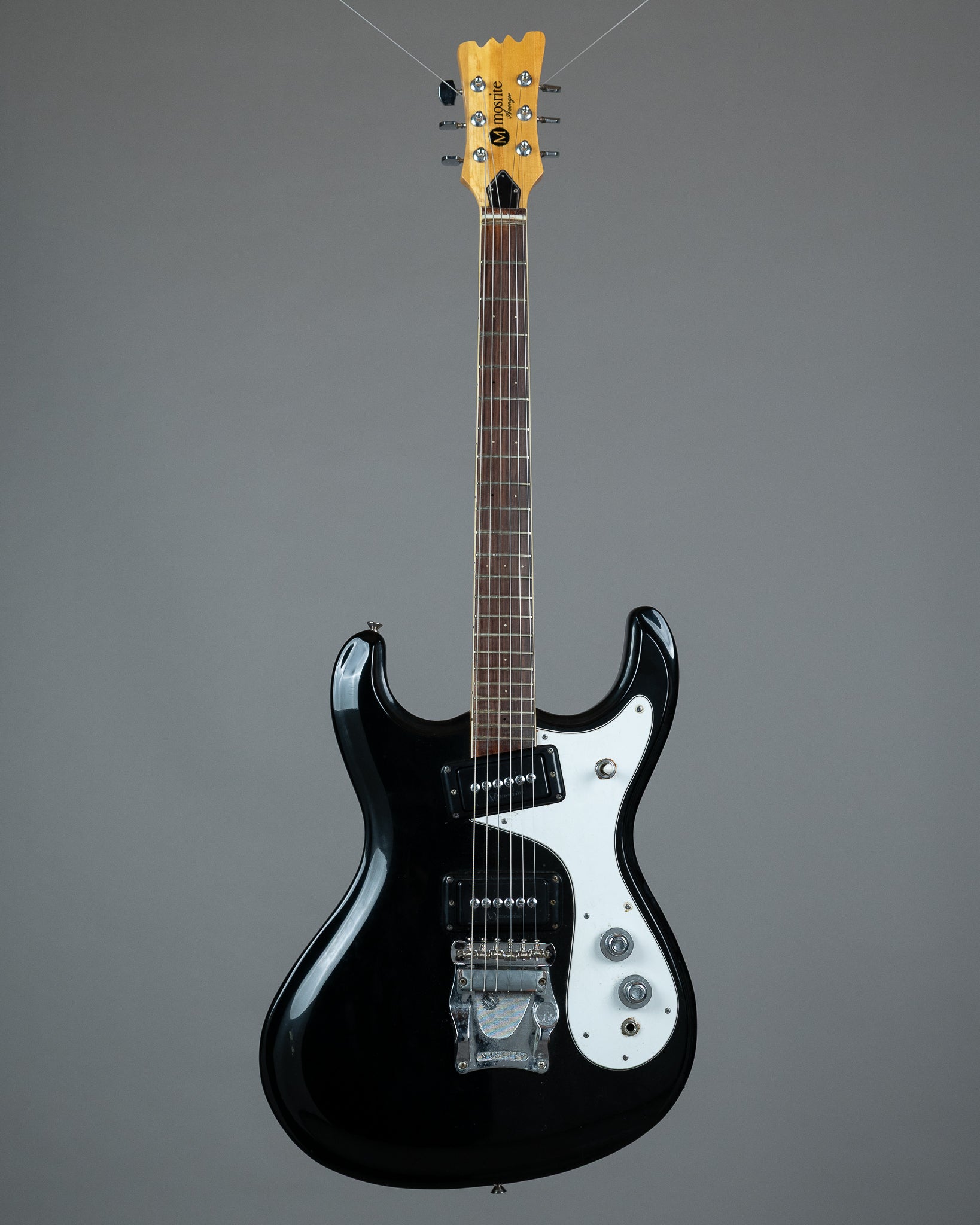 c1970s Mosrite Avenger (Japan, Black)