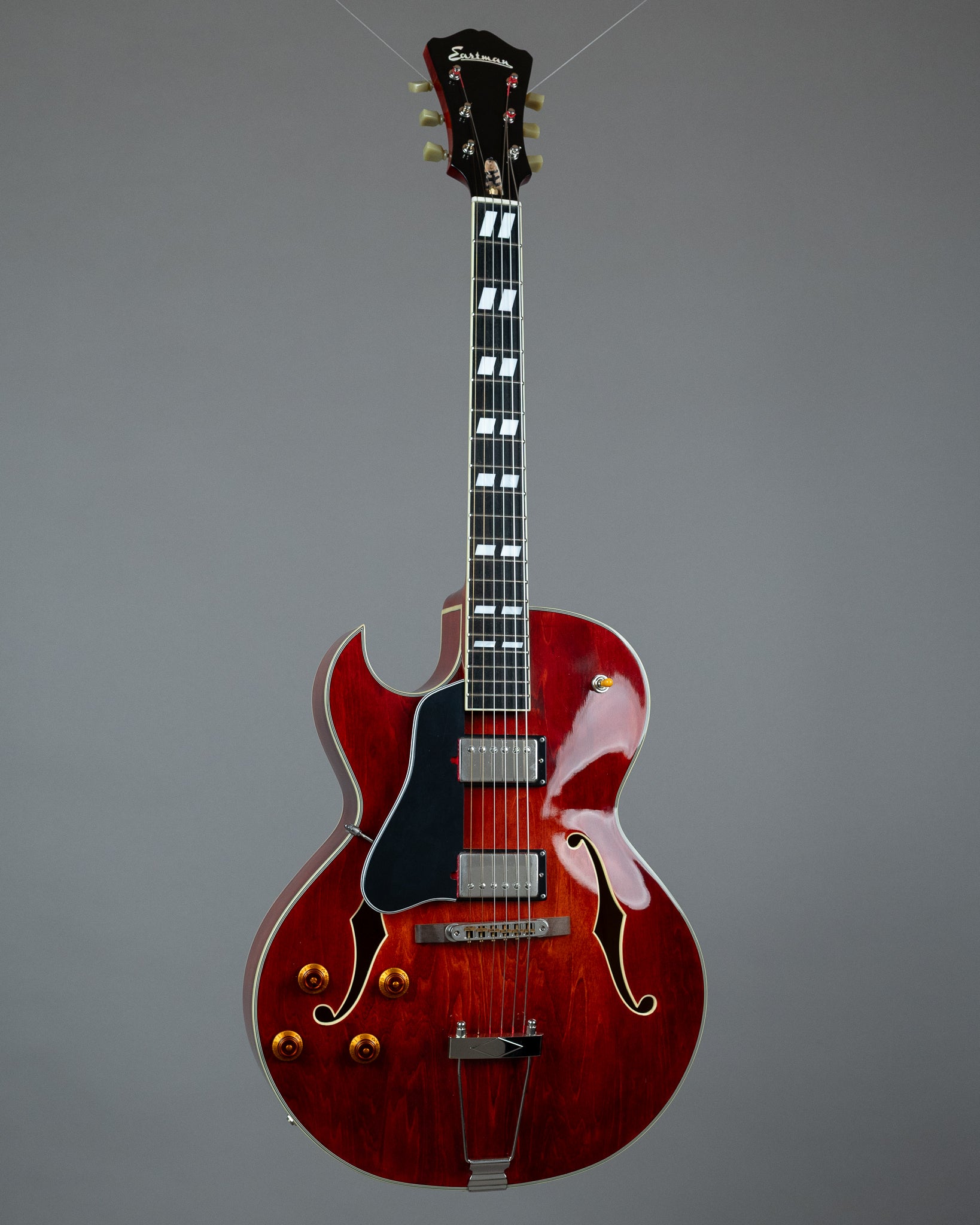 2020 Eastman AR372CEL Jazzbox Left Handed (China, Cherry Red, OHSC)