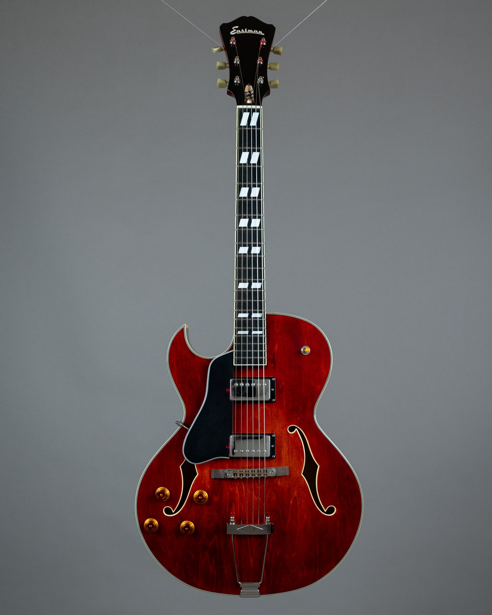 2020 Eastman AR372CEL Jazzbox Left Handed (China, Cherry Red, OHSC)