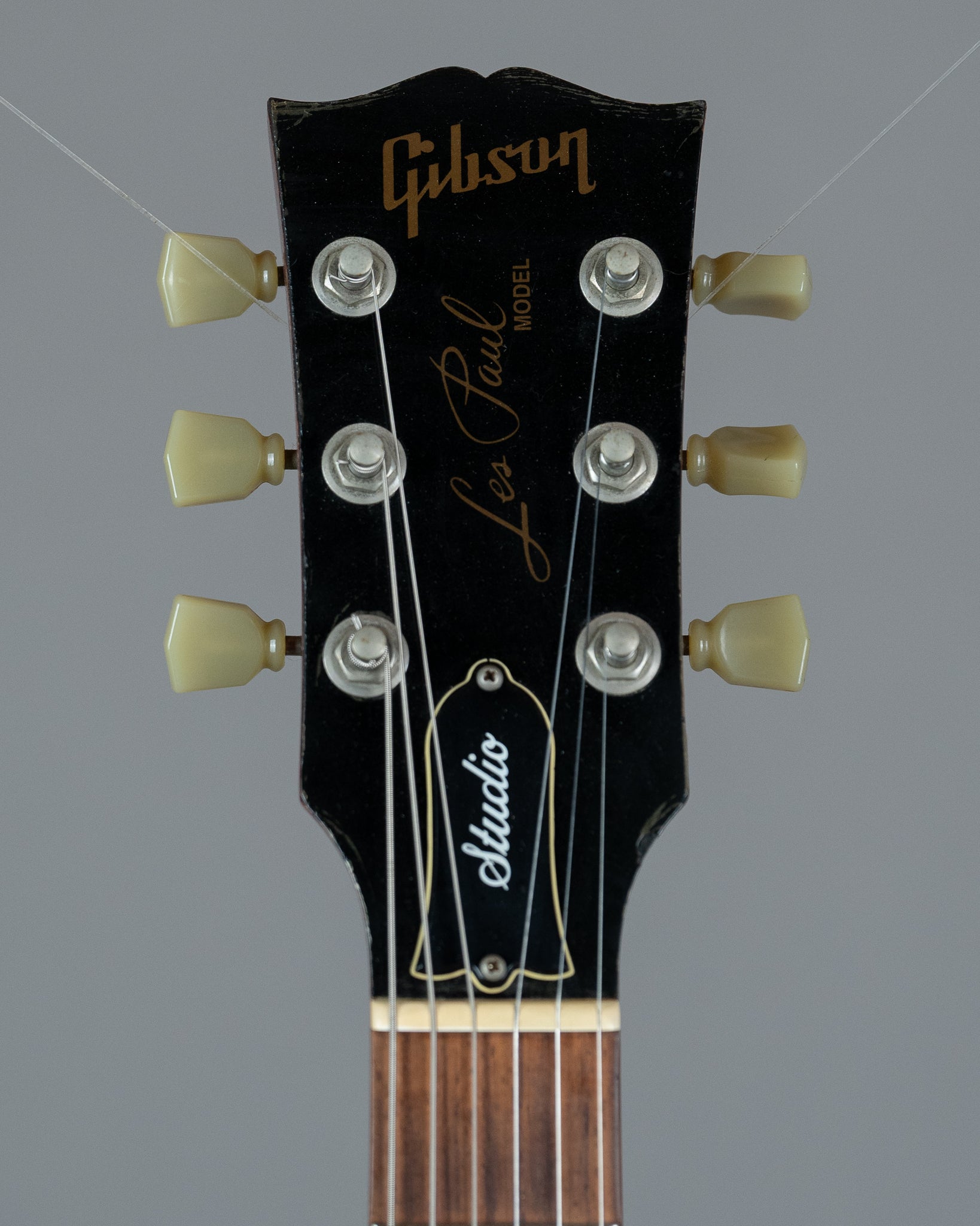 2002 Gibson Les Paul Studio (USA, Wine Red, SKB Case)