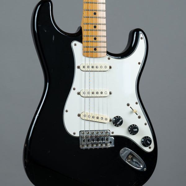 1993 Fender Stratocaster ST-72 '72 Reissue (Japan, Black)