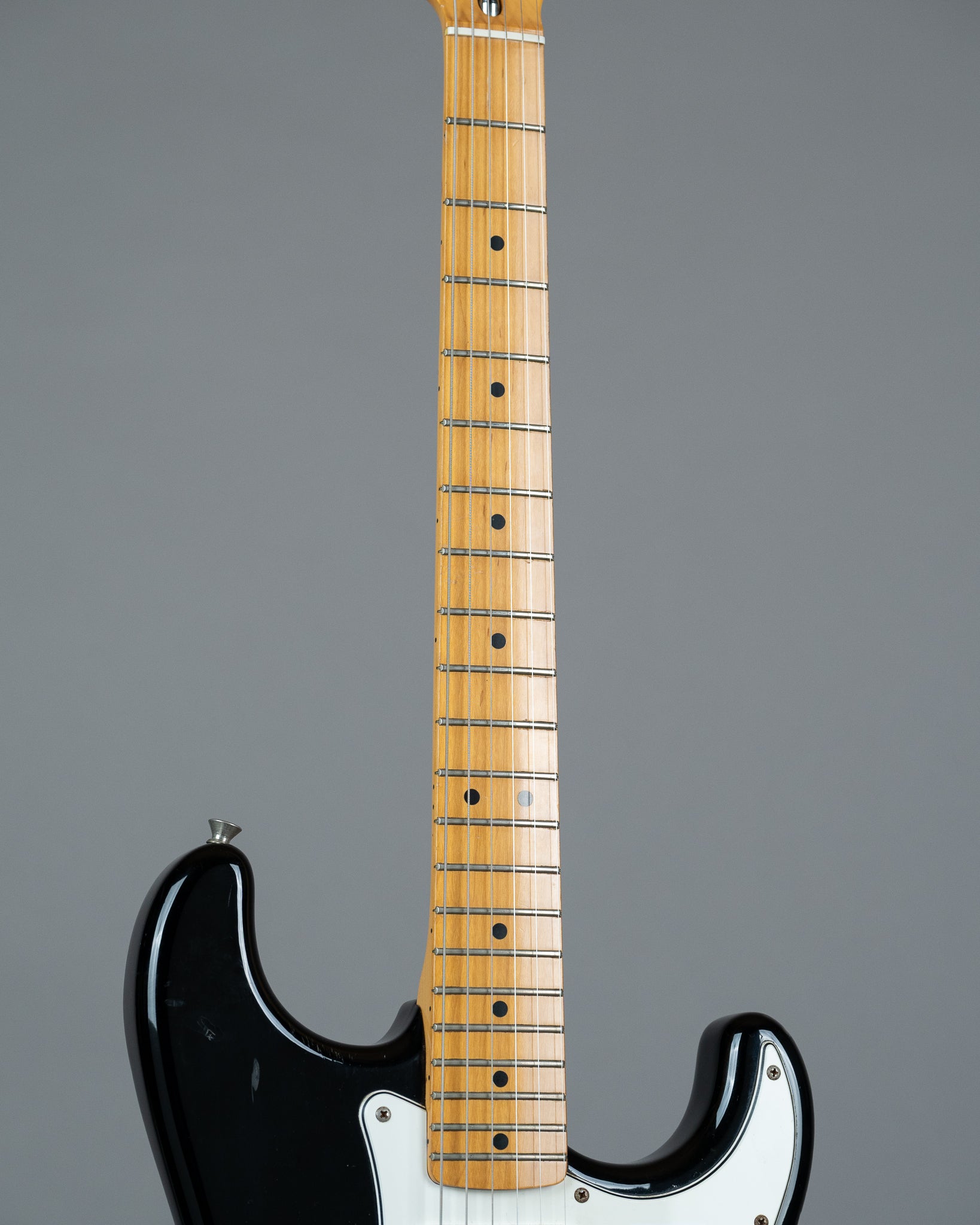 1993 Fender Stratocaster ST-72 '72 Reissue (Japan, Black)