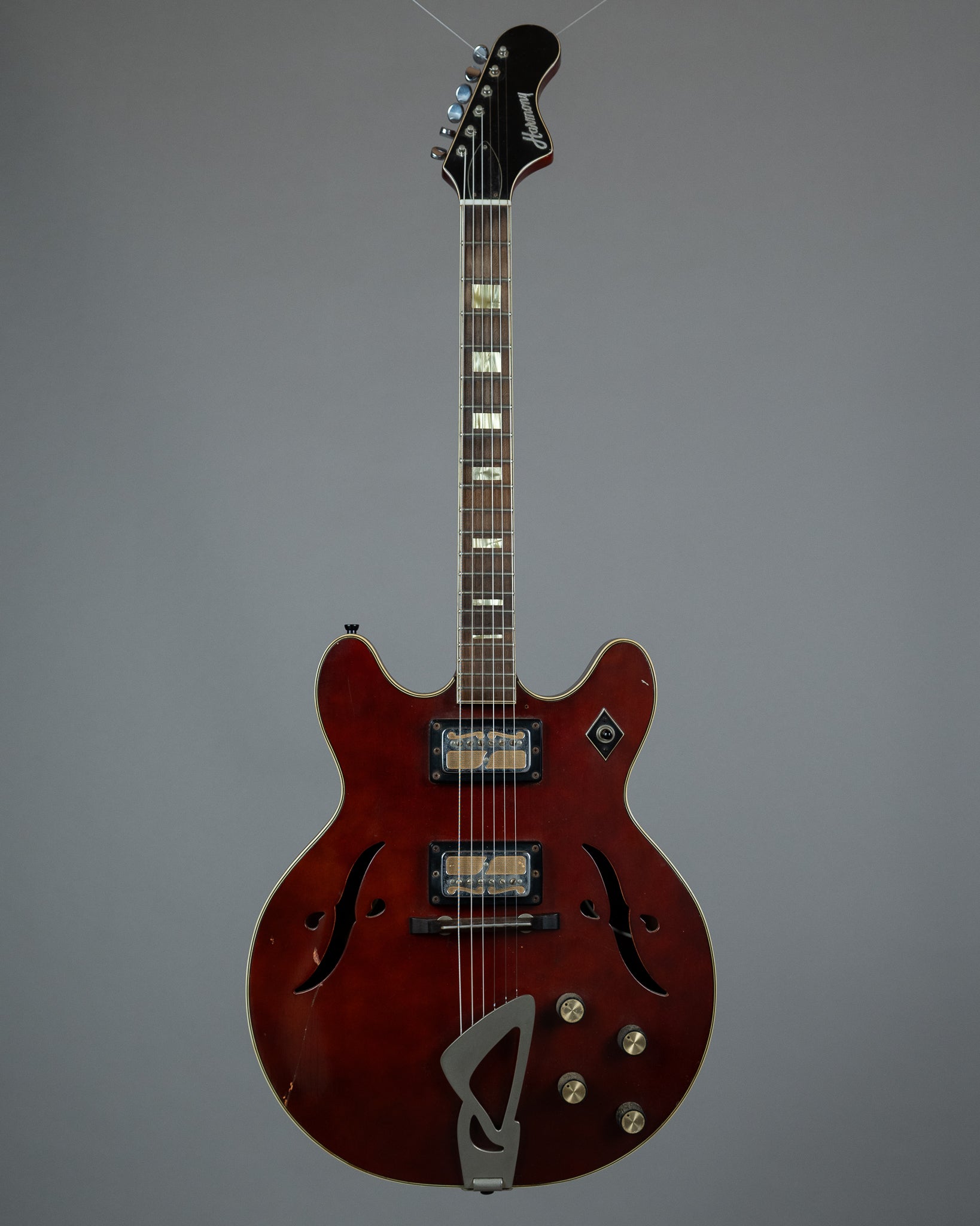 c1967 Harmony H-72 (USA, Cherry, HSC)