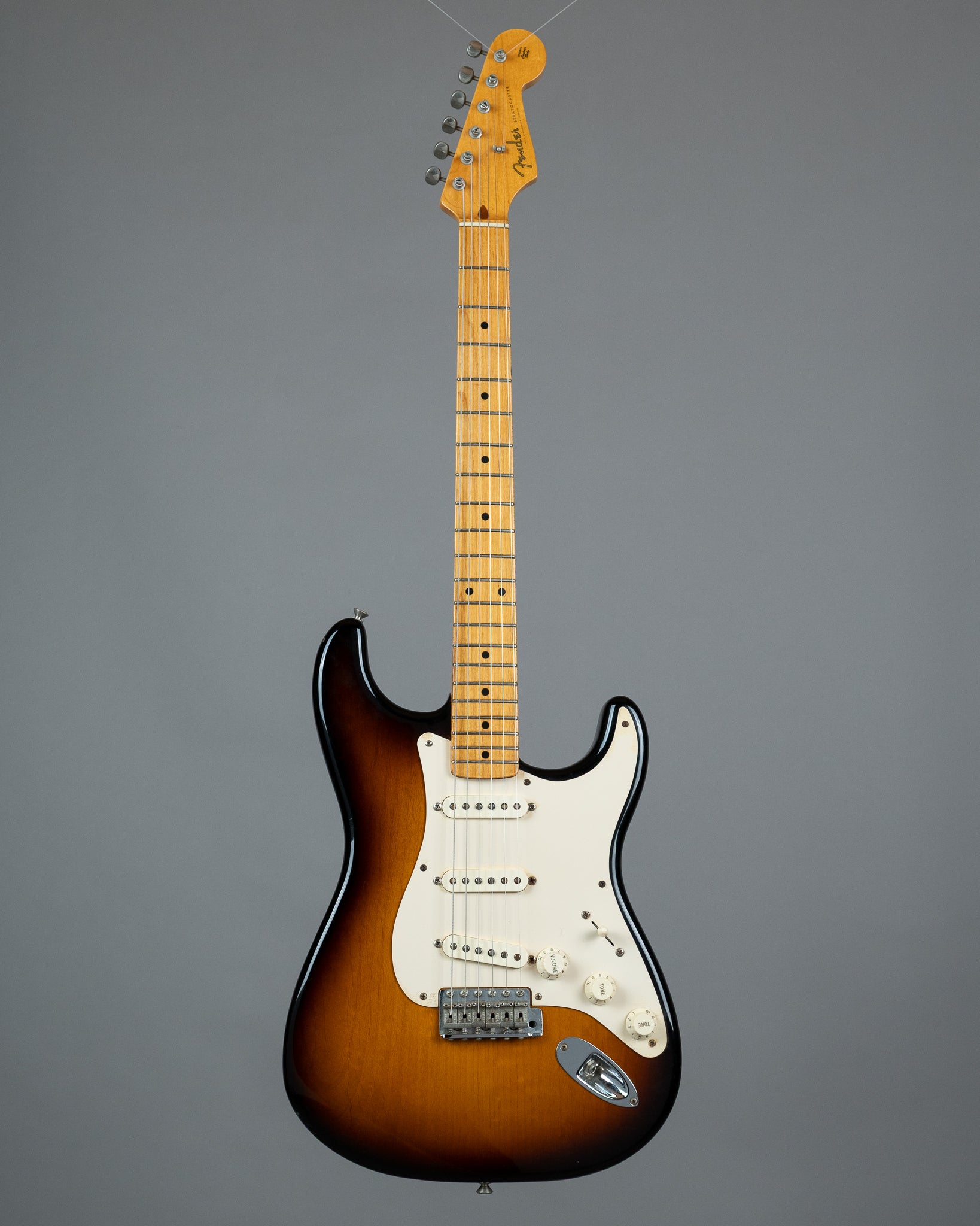 2002 Fender American Vintage '57 Reissue Stratocaster (USA, Sunburst, HSC)