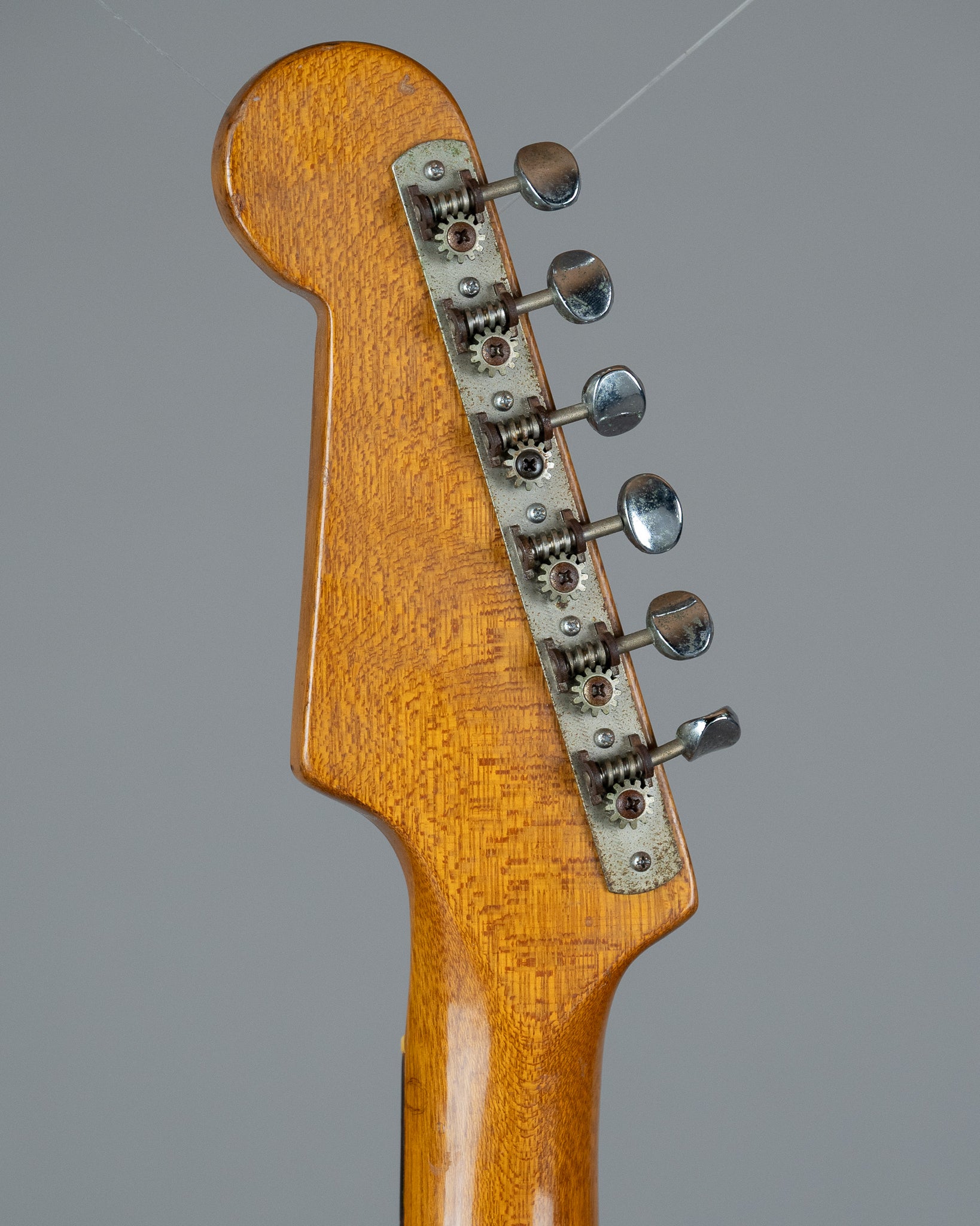 c1960s Victor / Nivico SG-18 (Japan, White, OHSC)