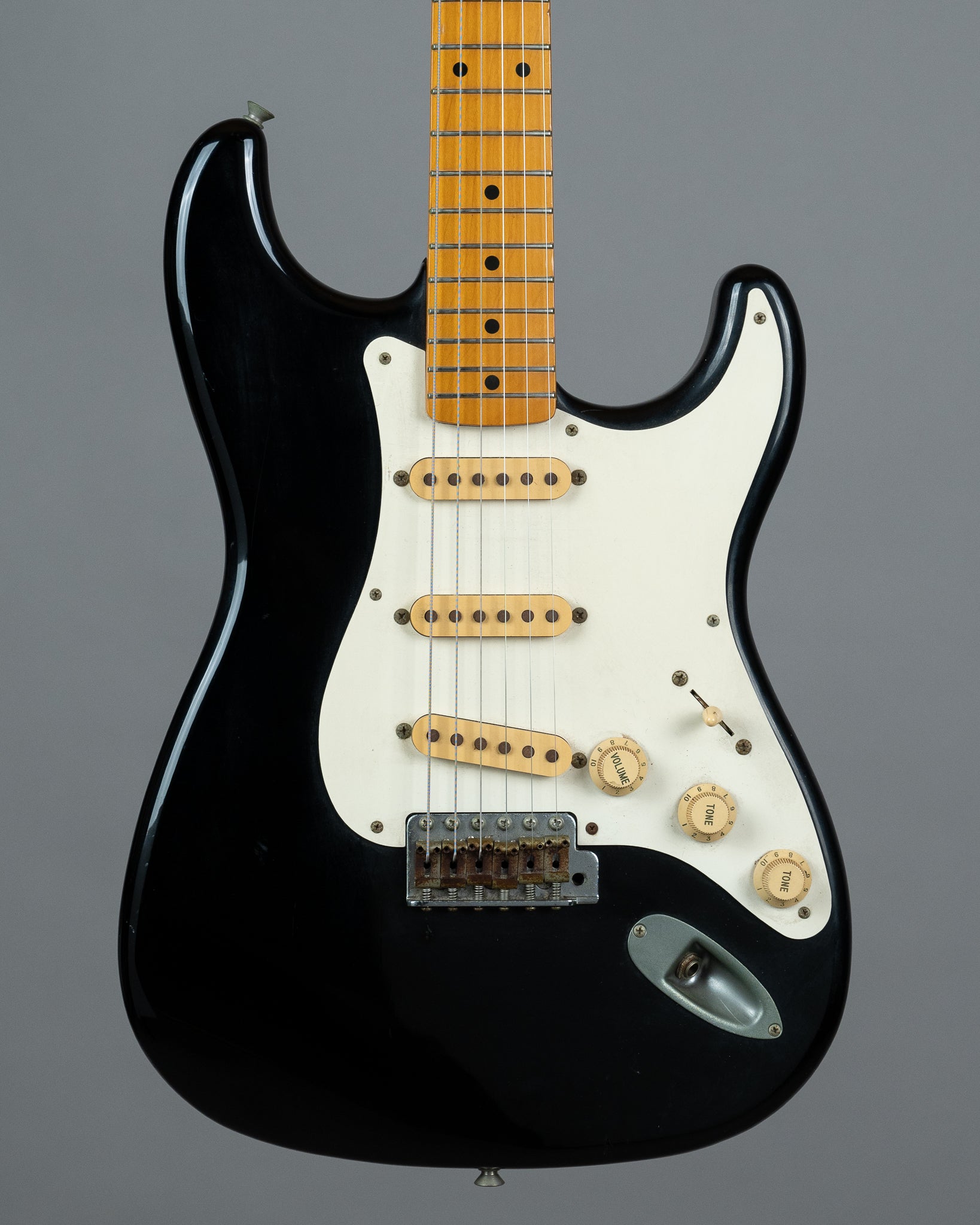 1986 Fender ST-54 Stratocaster (Japan, Black)