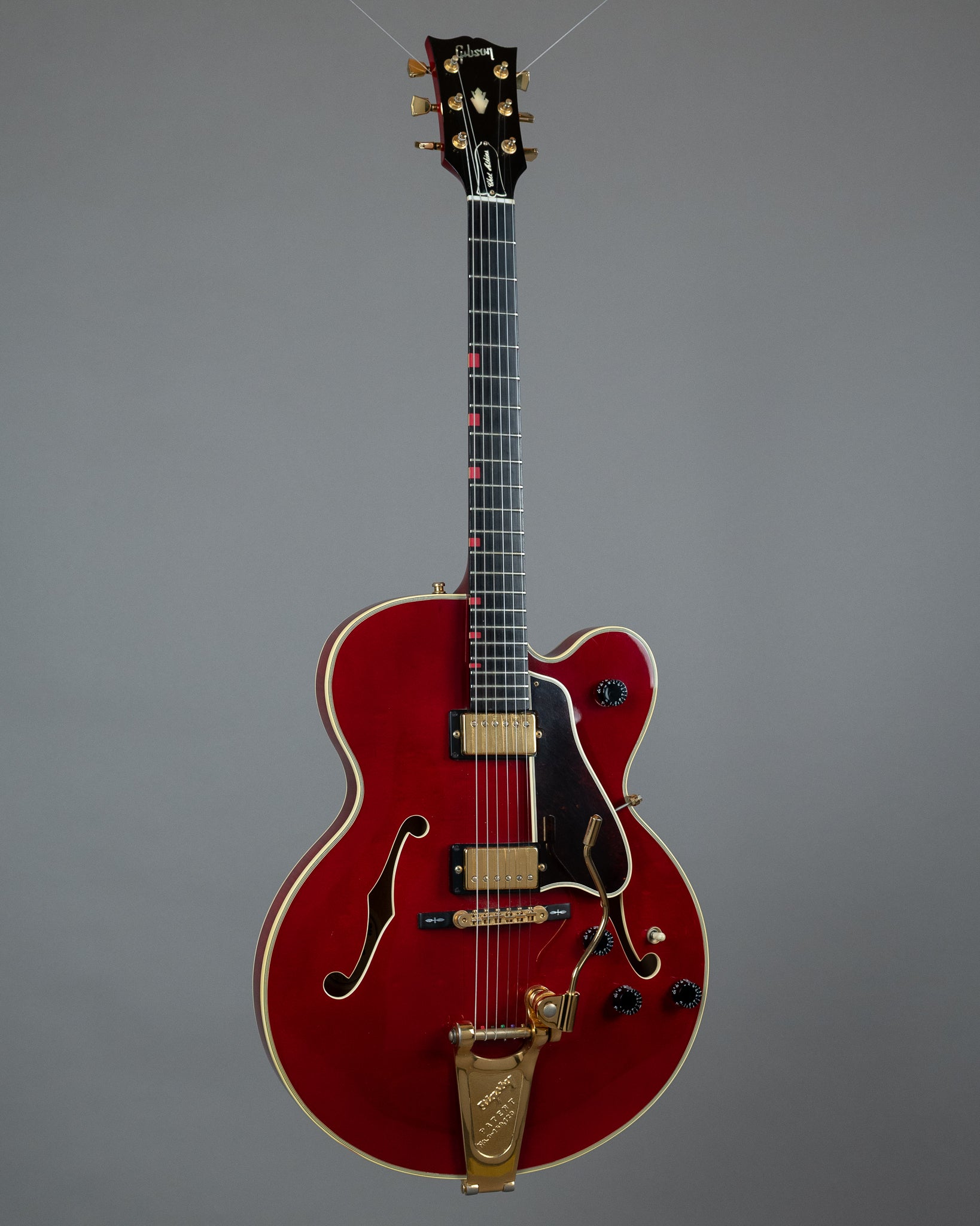 c1989 Gibson Chet Atkins Country Gentleman (USA, Cherry, OHSC)