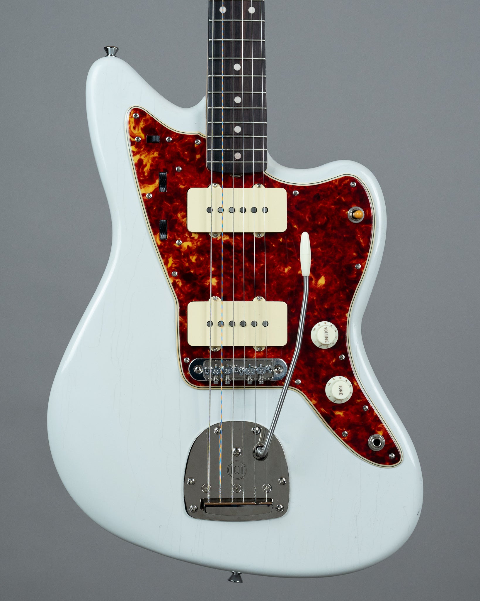 2026 Fritz Fusion (Australia, White over Sunburst Nitro, SKB HC)