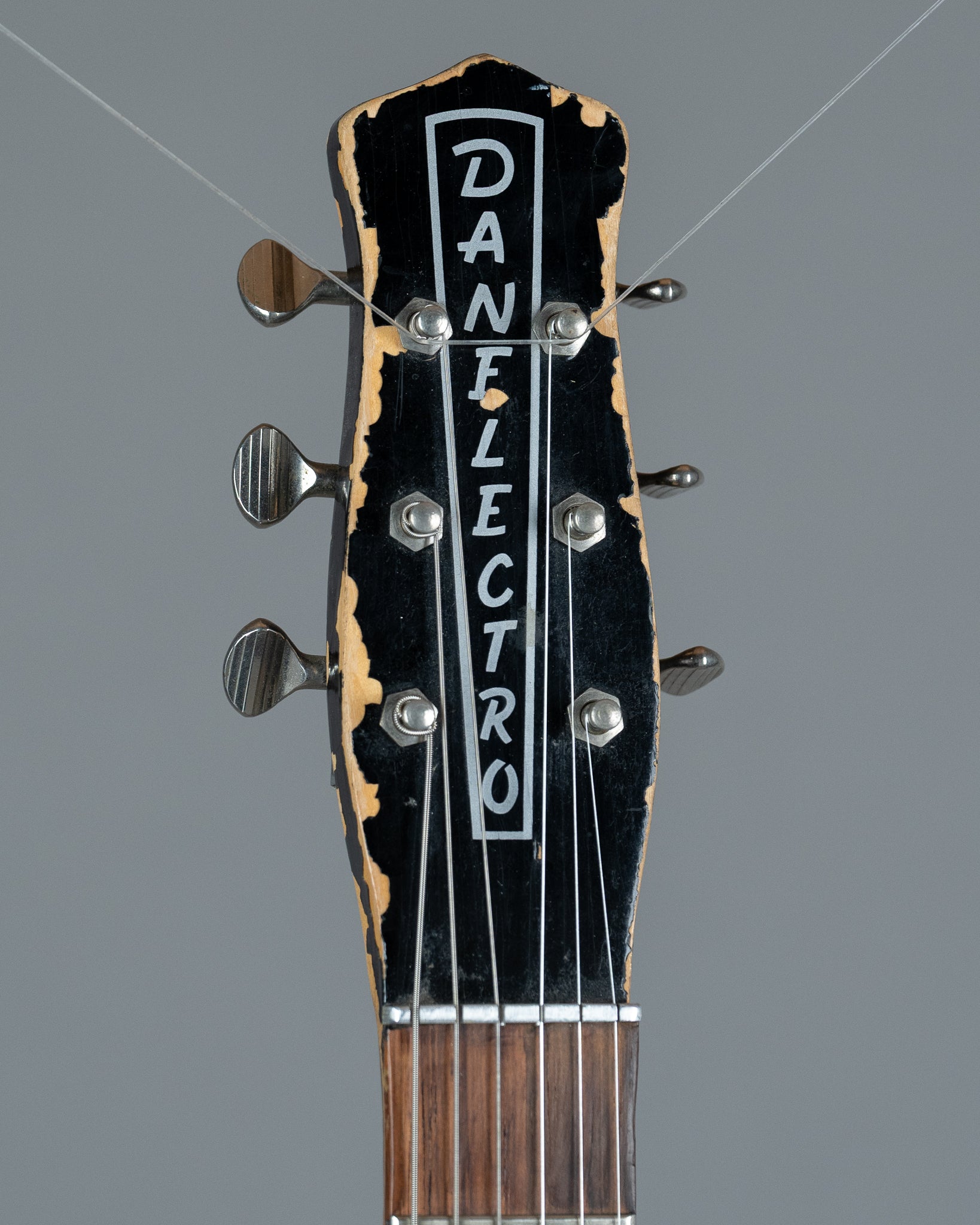1965 Danelectro 3011 (USA, Black)