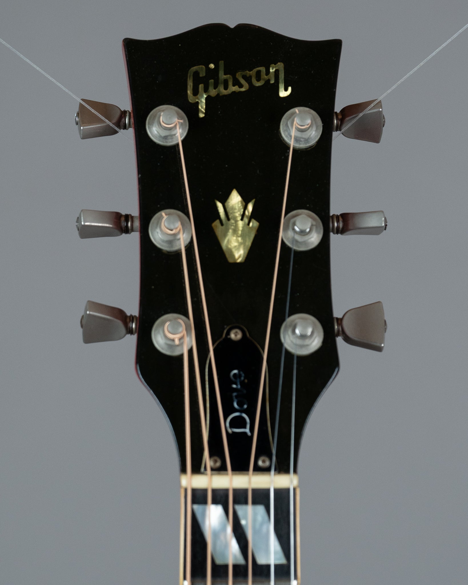 c1970-72 Gibson Dove Custom (USA, Sunburst, HSC)