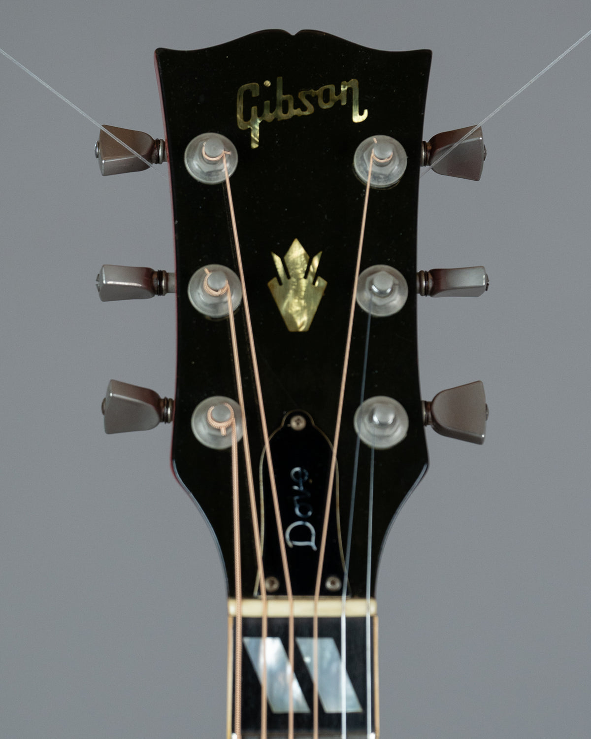 c1970-72 Gibson Dove Custom (USA, Sunburst, HSC)
