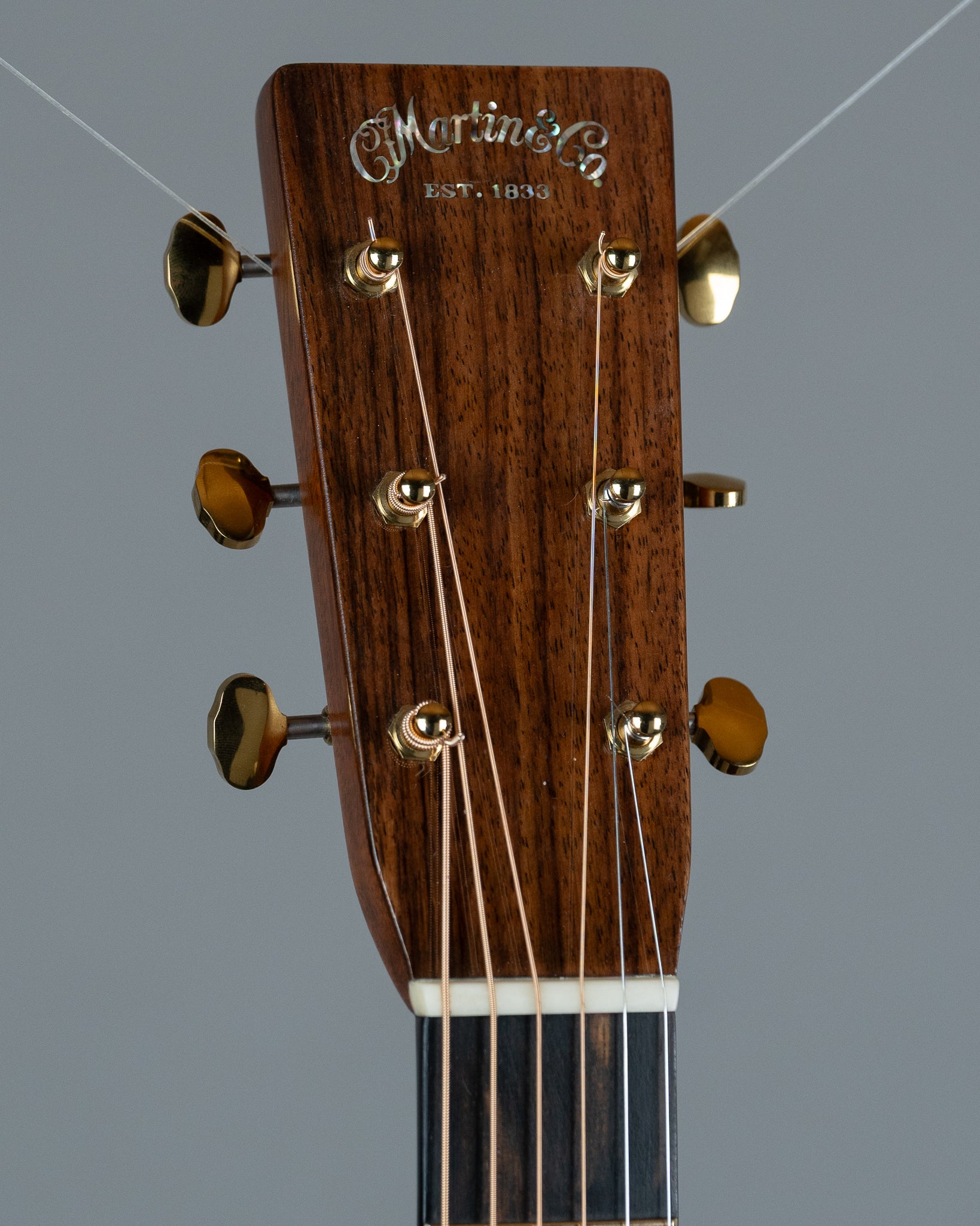 2022 Martin D-28 Modern Deluxe (USA, Natural Gloss, OHSC)
