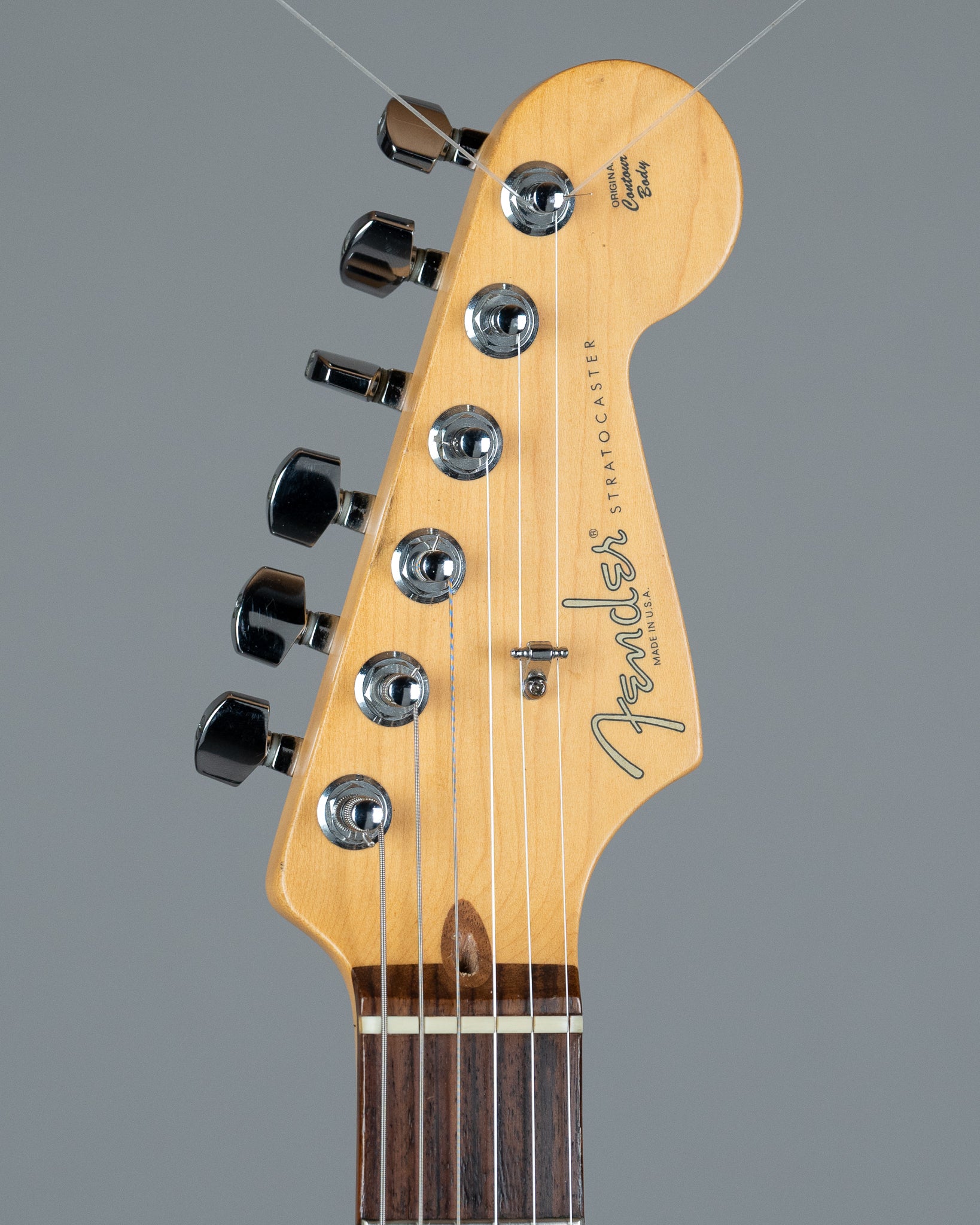 2000 Fender American Standard Stratocaster (USA, Sunburst, OHSC)