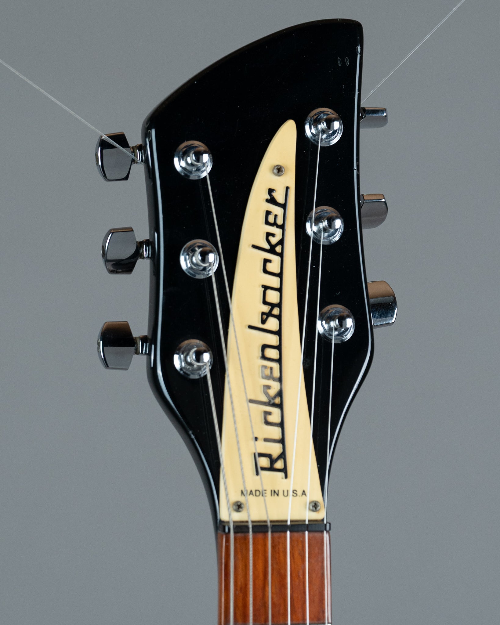1997 Rickenbacker 330 MOD (USA, Jetglo, OHSC)