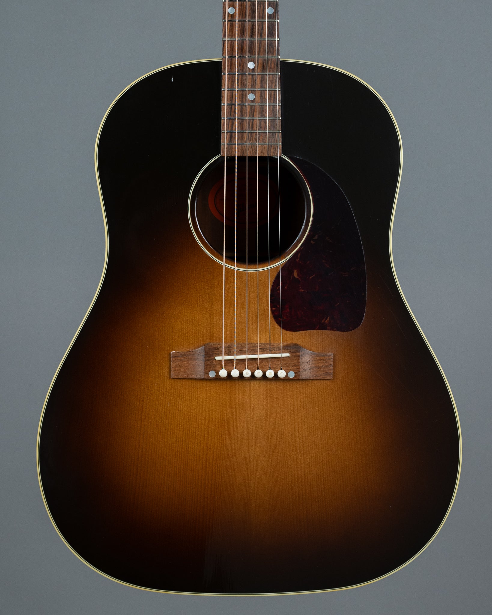 2011 Gibson J-45TV True Vintage (USA, VOS Sunburst, OHSC)