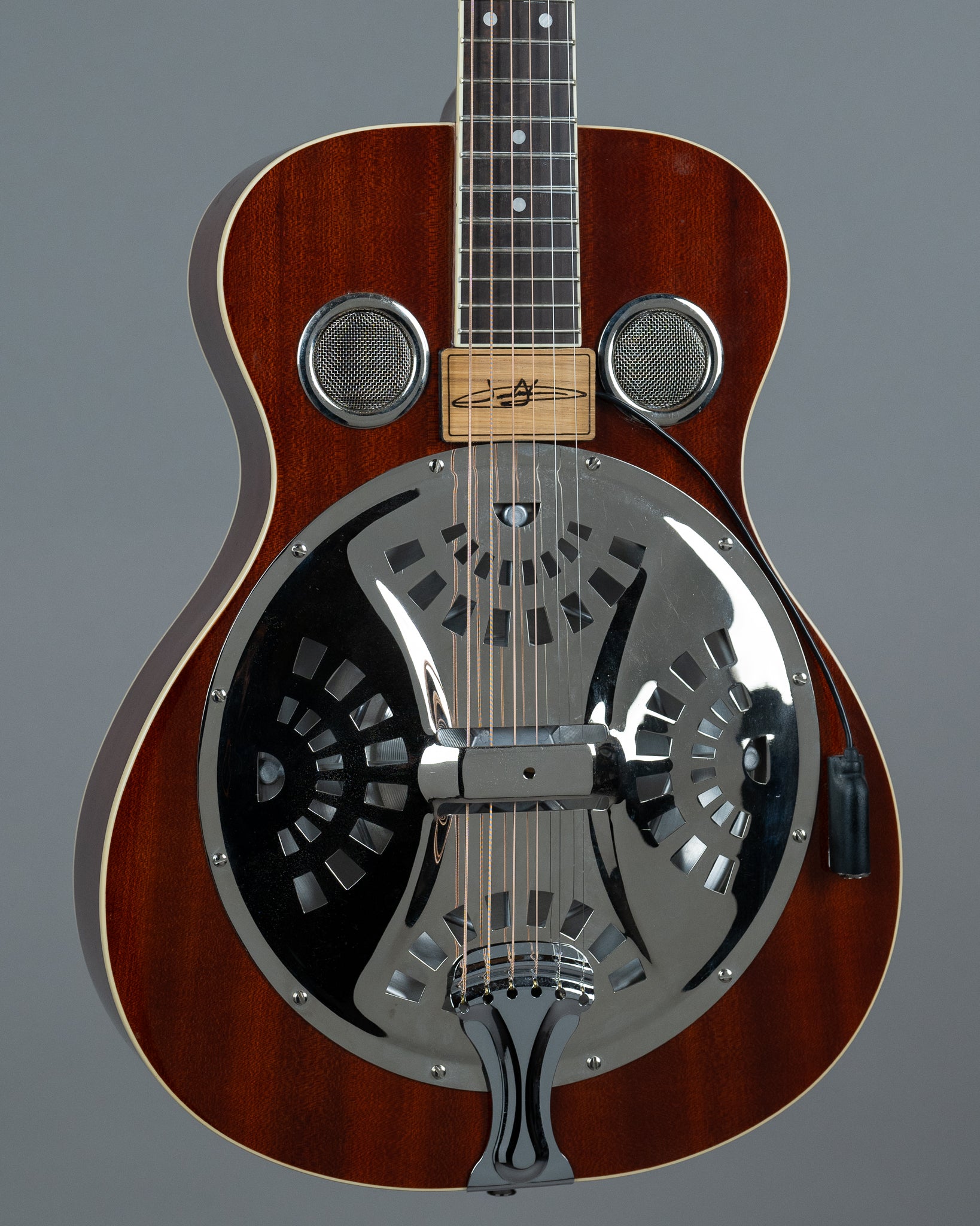 Regal RD-40 Roundneck Resophonic Guitar (China, Brown)