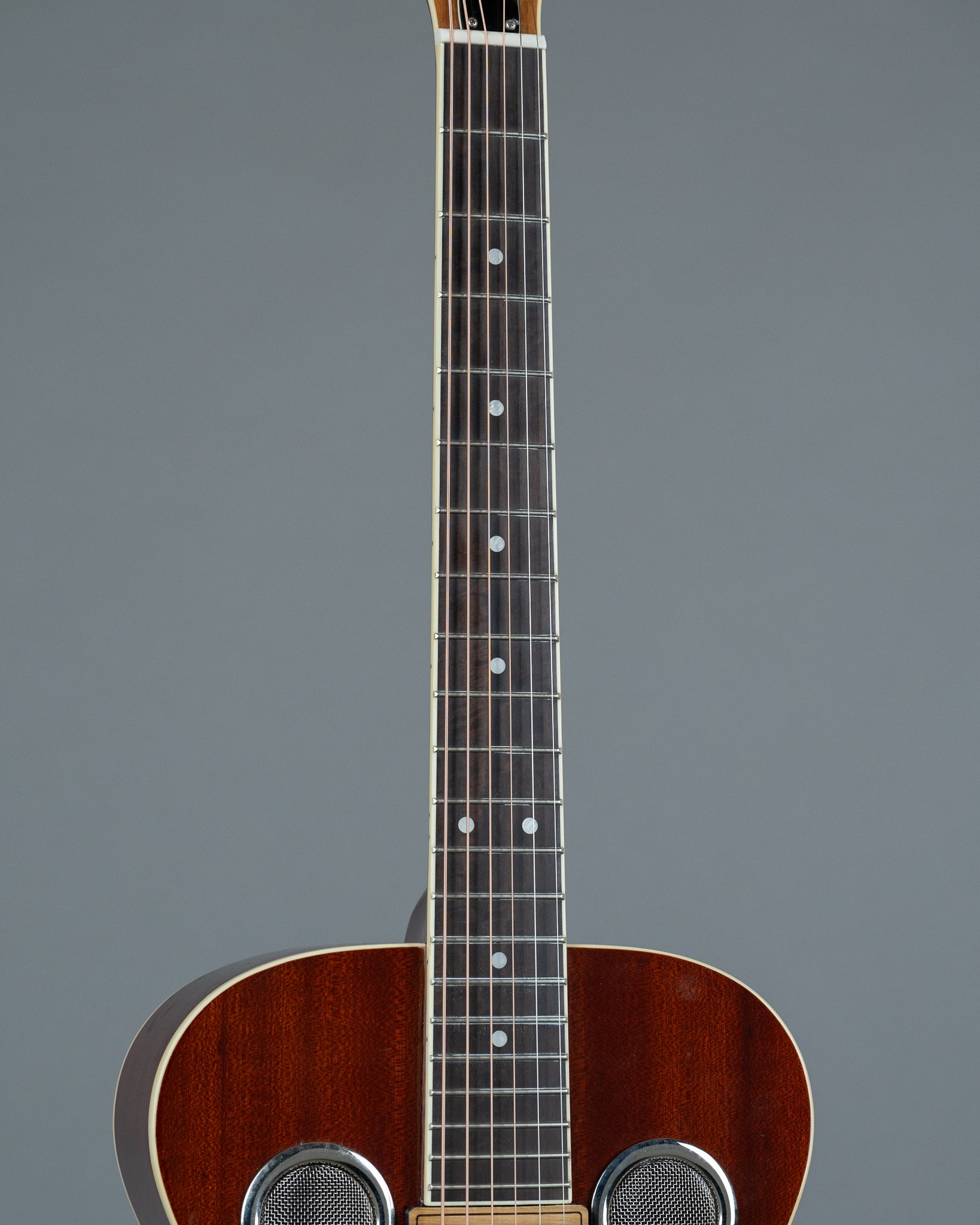 Regal RD-40 Roundneck Resophonic Guitar (China, Brown)