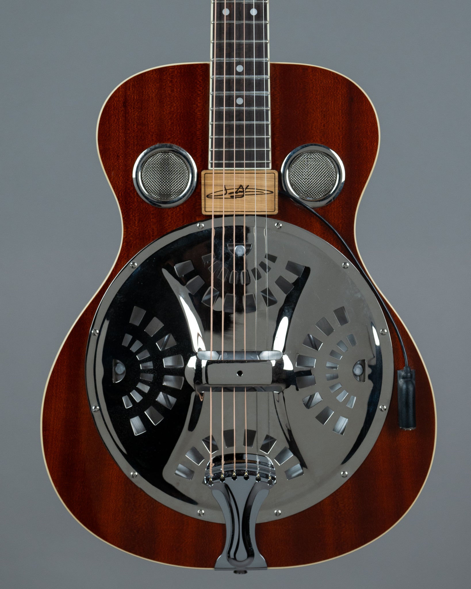 Regal RD-40 Roundneck Resophonic Guitar (China, Brown)