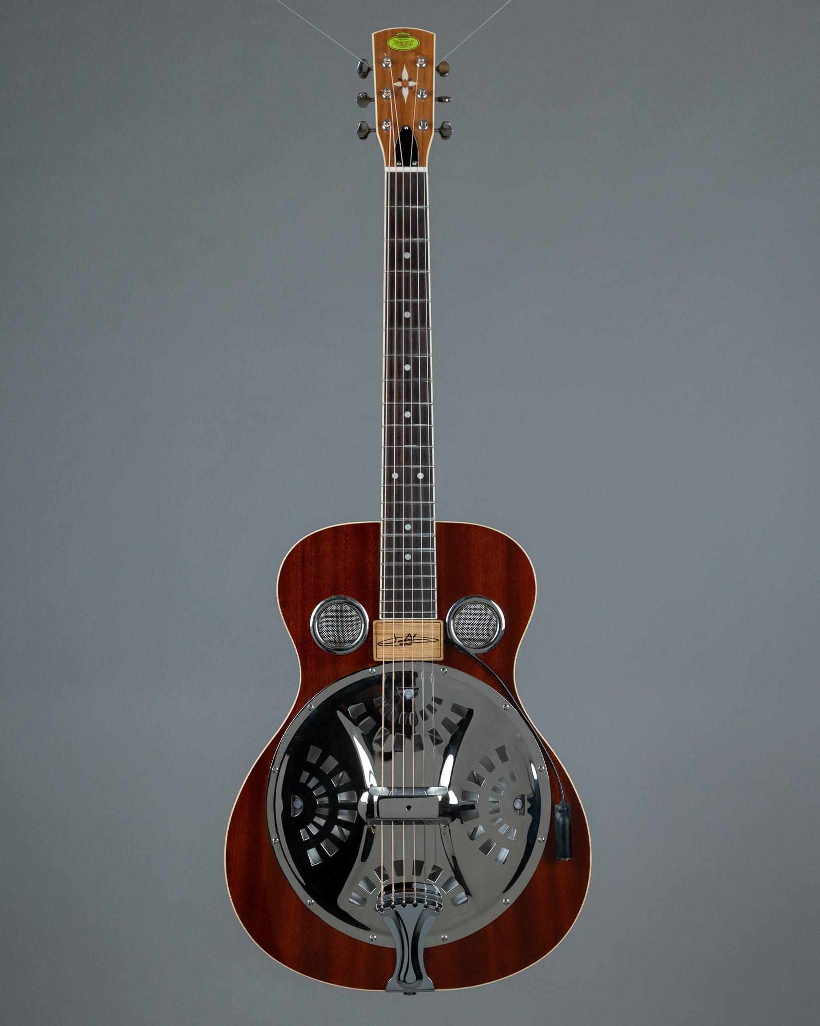 Regal RD-40 Roundneck Resophonic Guitar (China, Brown)