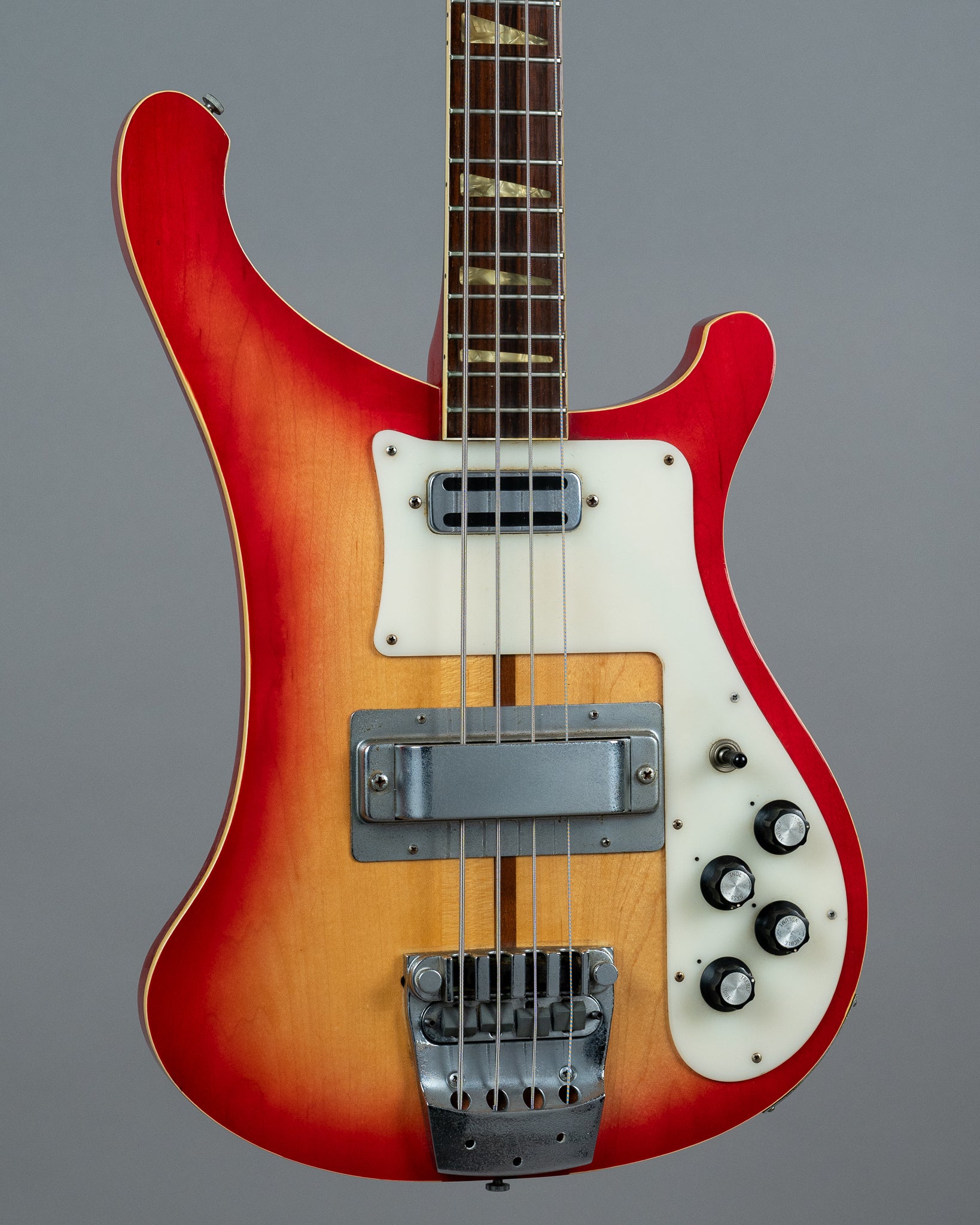 c1975 Greco 'Rick' Bass (Japan, Flameglow)