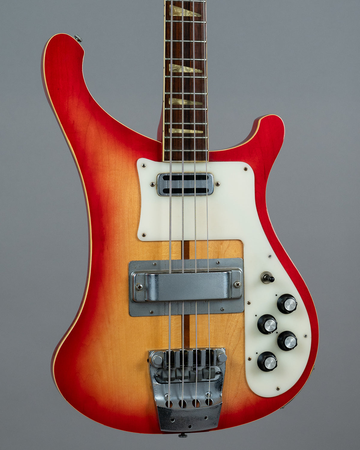 c1975 Greco 'Rick' Bass (Japan, Flameglow)
