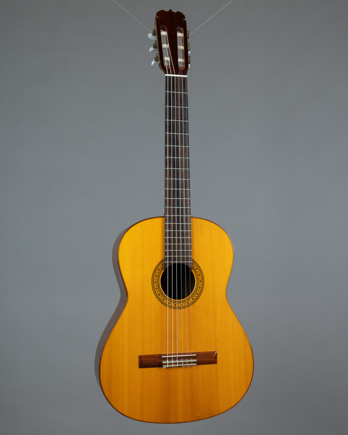 c1977 S. Yairi Model 700 Classical Guitar (Japan, Natural)