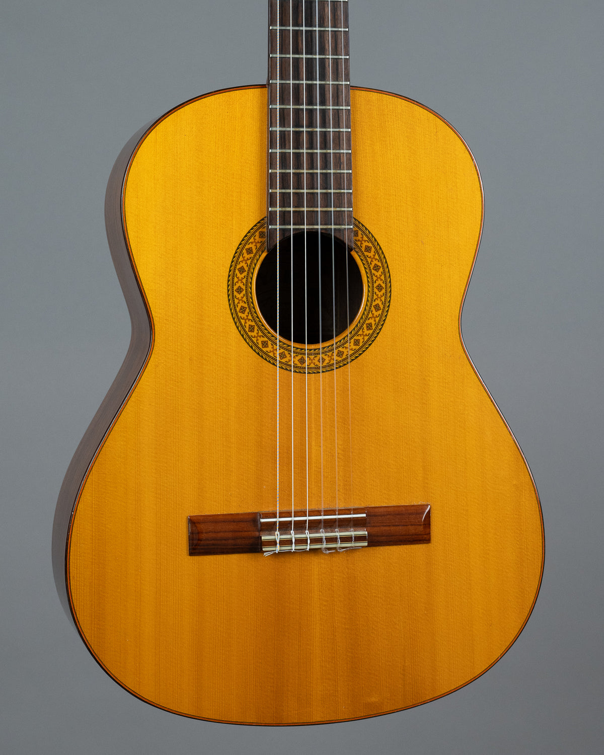 c1977 S. Yairi Model 700 Classical Guitar (Japan, Natural)