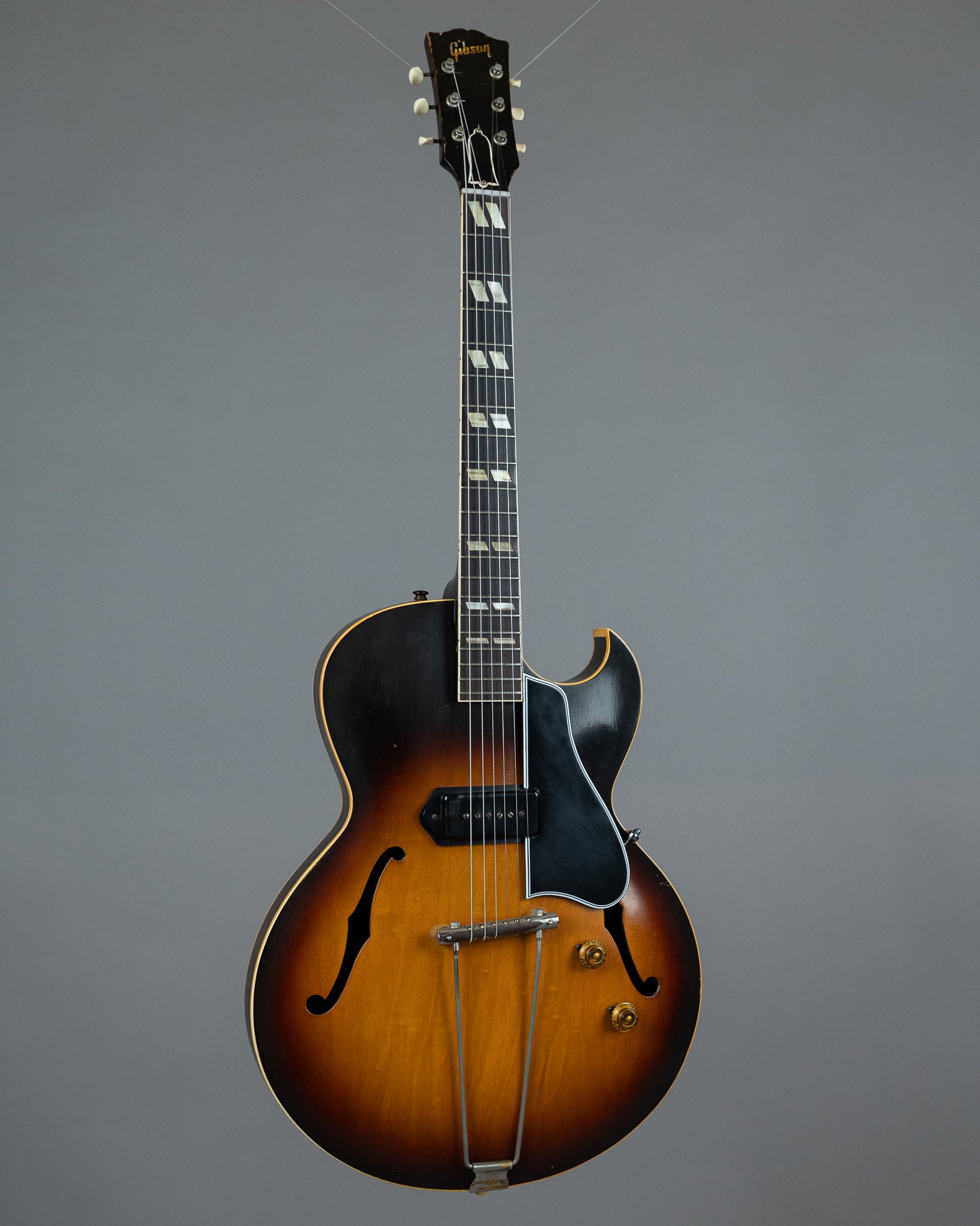 c1957 Gibson ES-225 (USA, Sunburst, HSC)