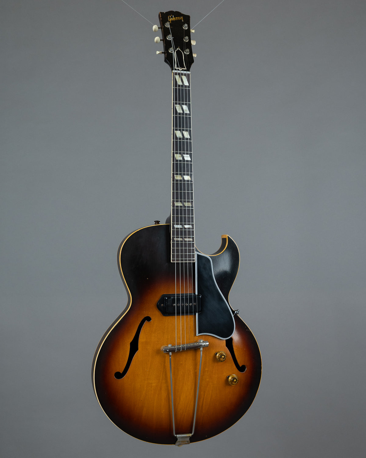 c1957 Gibson ES-225 (USA, Sunburst, HSC)