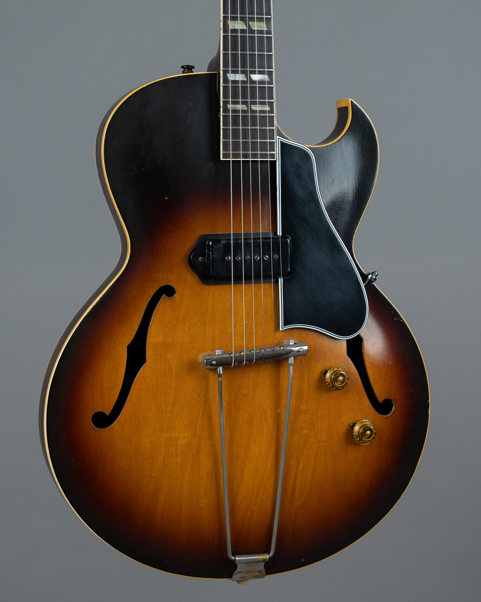 c1957 Gibson ES-225 (USA, Sunburst, HSC)