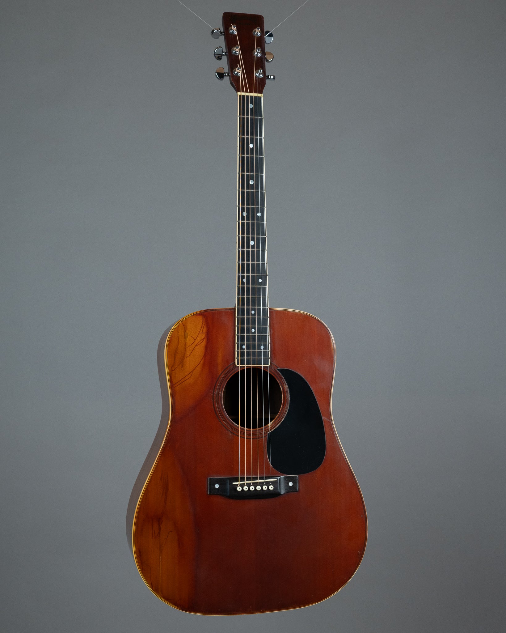 1973 Martin D-35 (USA, Marlboro Red, HSC)
