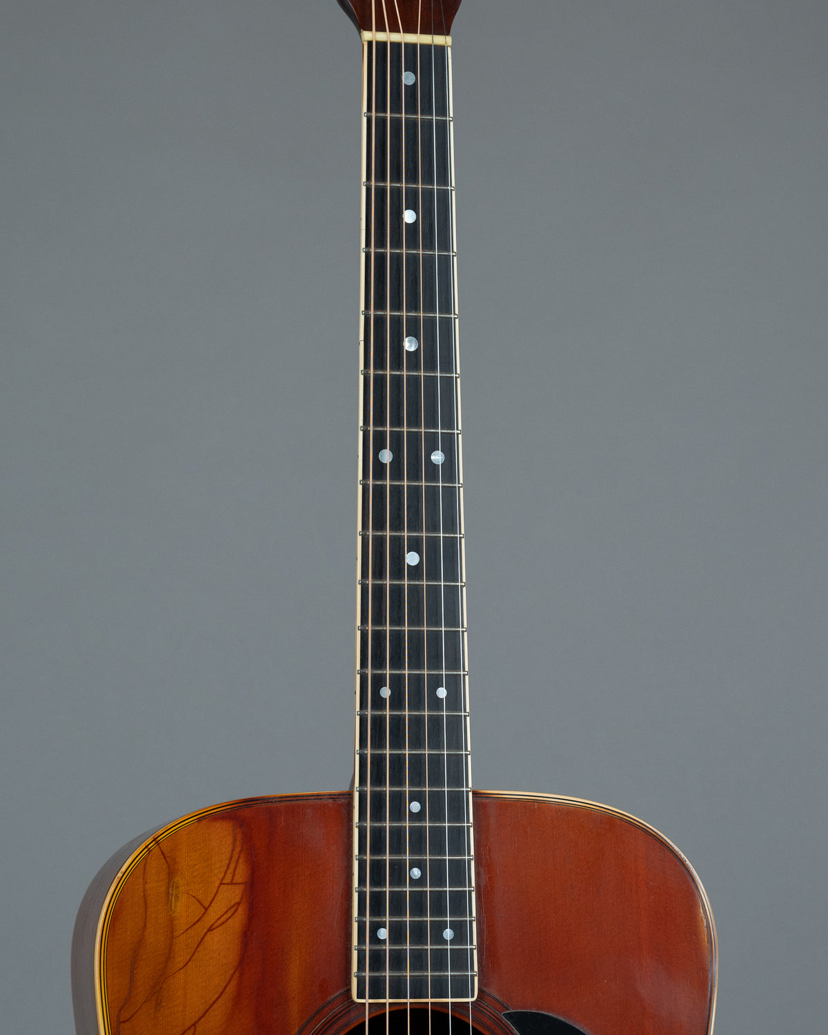 1973 Martin D-35 (USA, Marlboro Red, HSC)
