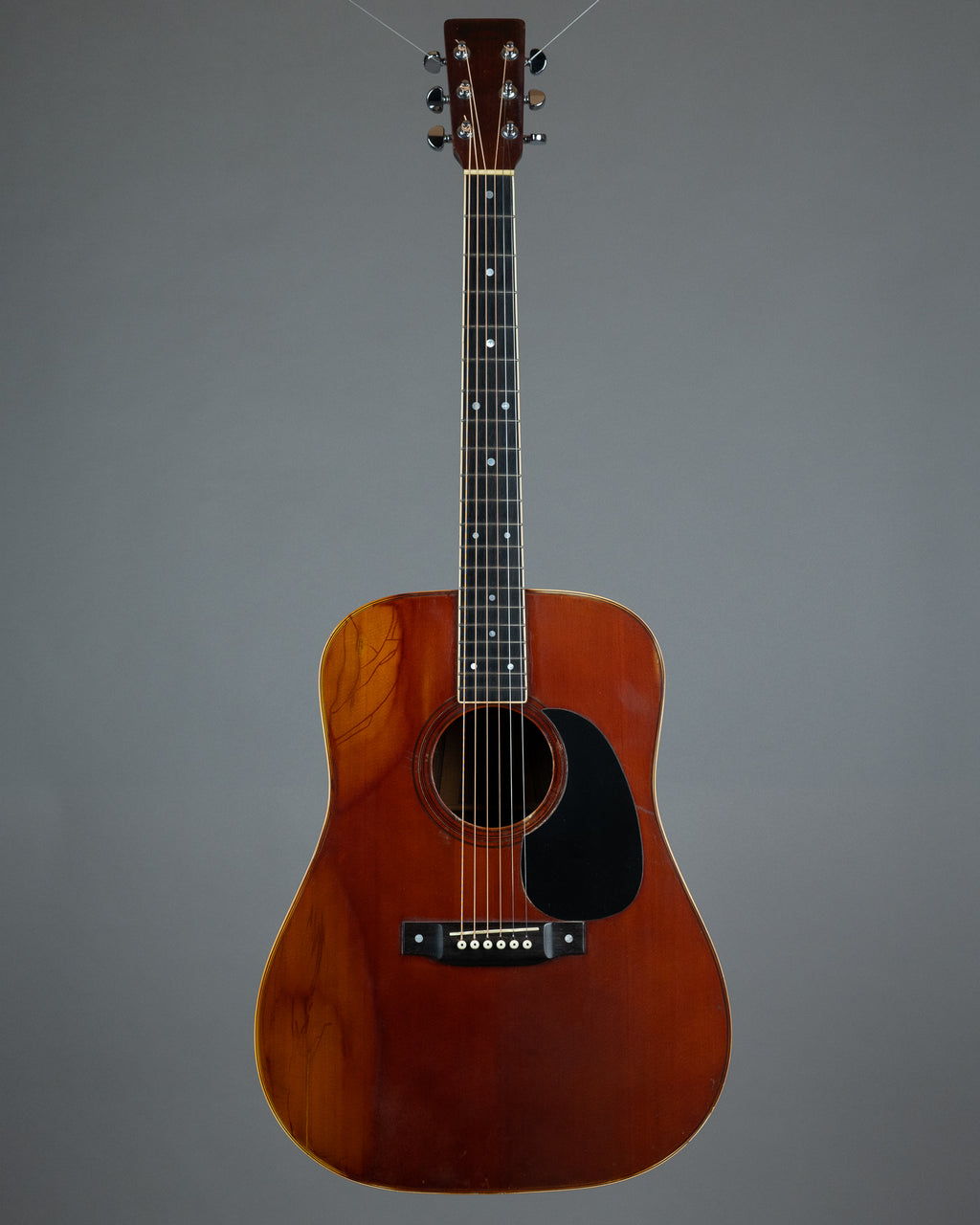1973 Martin D-35 (USA, Marlboro Red, HSC)